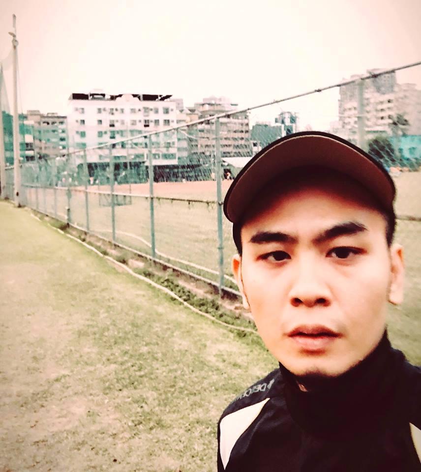 楊大正和鄭宜農離婚後,曾有一段時間和新婚妻三人同居。(翻攝自楊大正臉書)