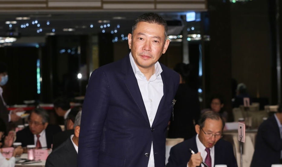 新光三越總經理吳昕陽透露，去年業績逼近900億元。（資料照）