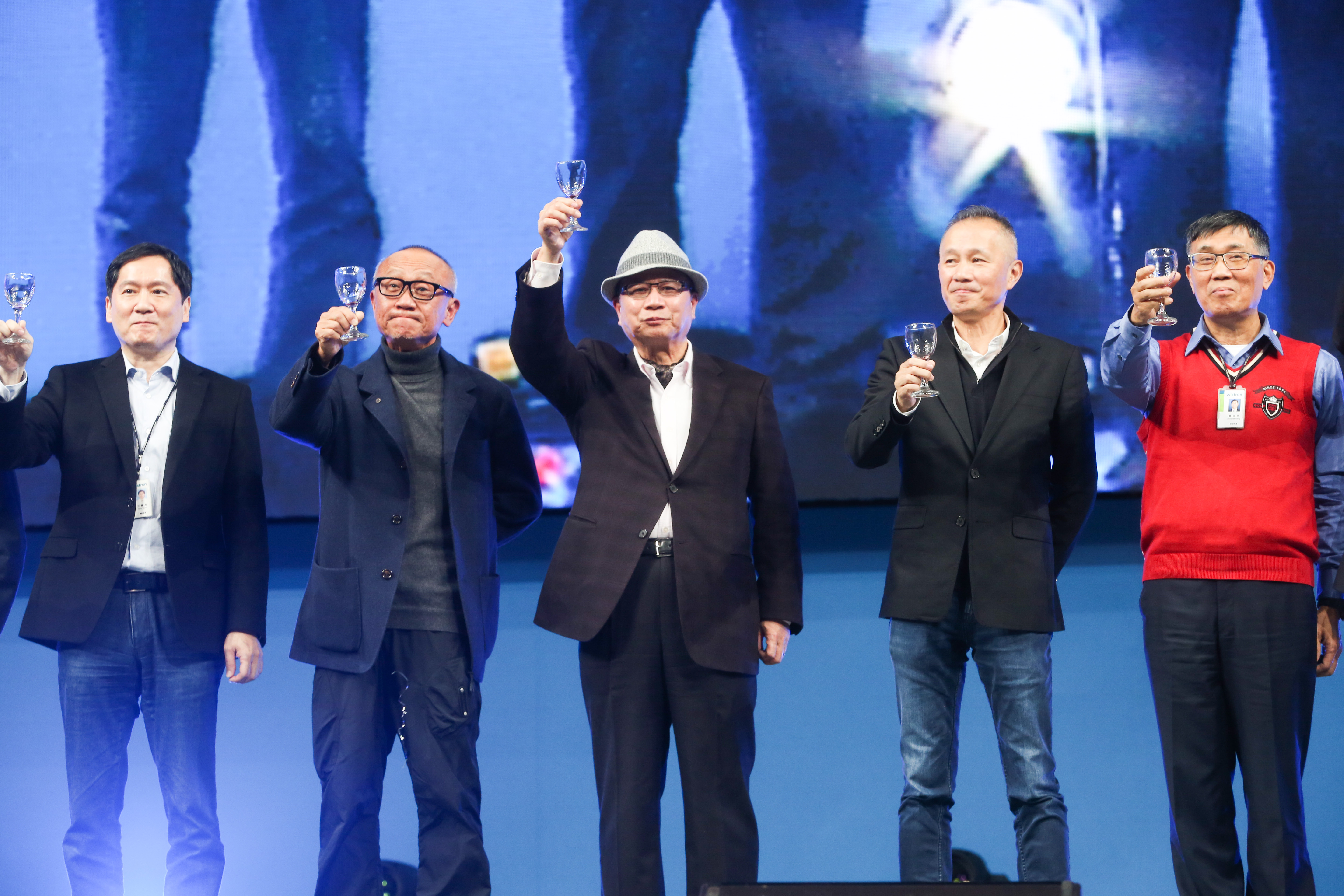 林憲銘呼籲緯創持續創新，成為永續的科技台廠。