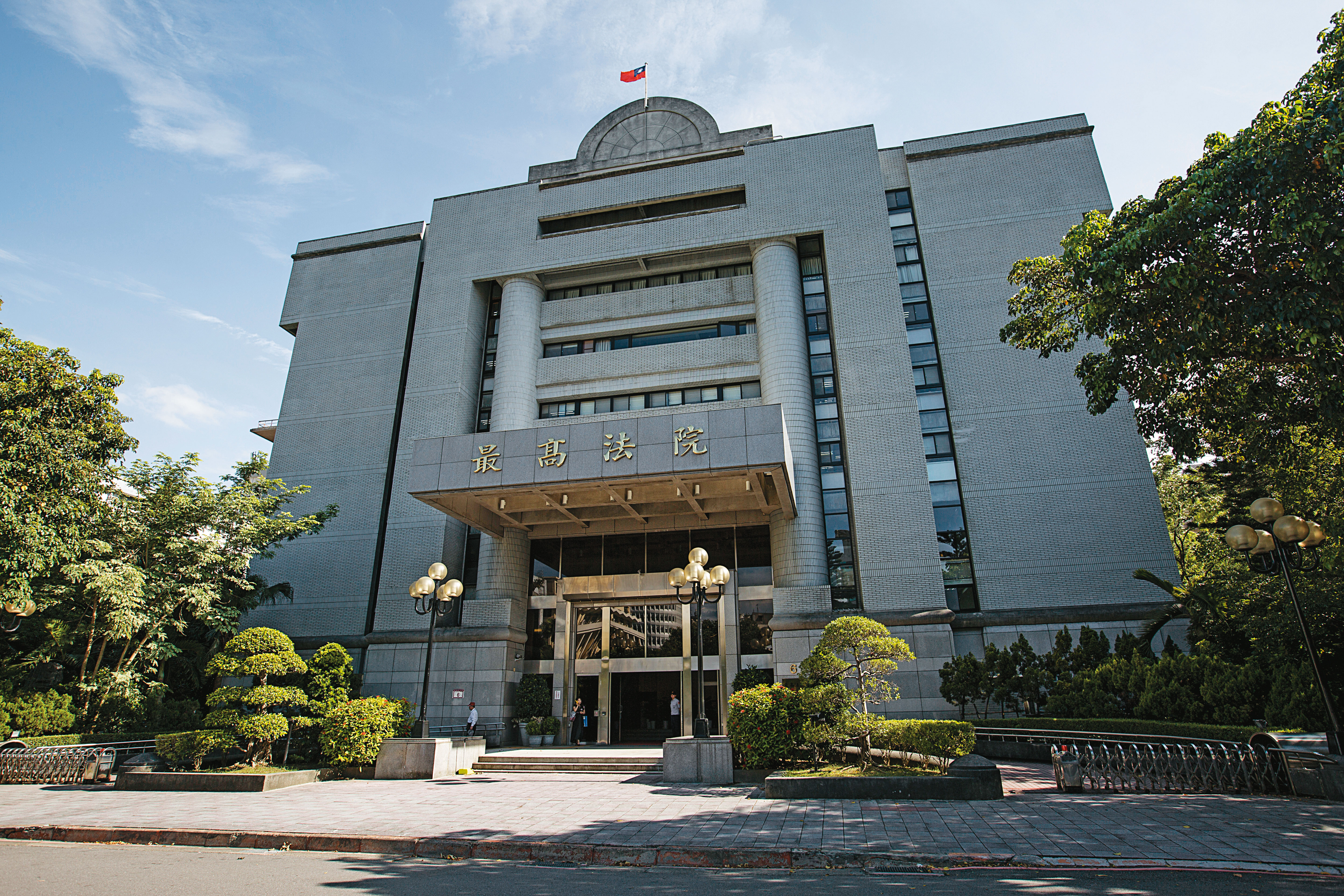 最高法院1月2日分案開審諸慶恩非常上訴案。