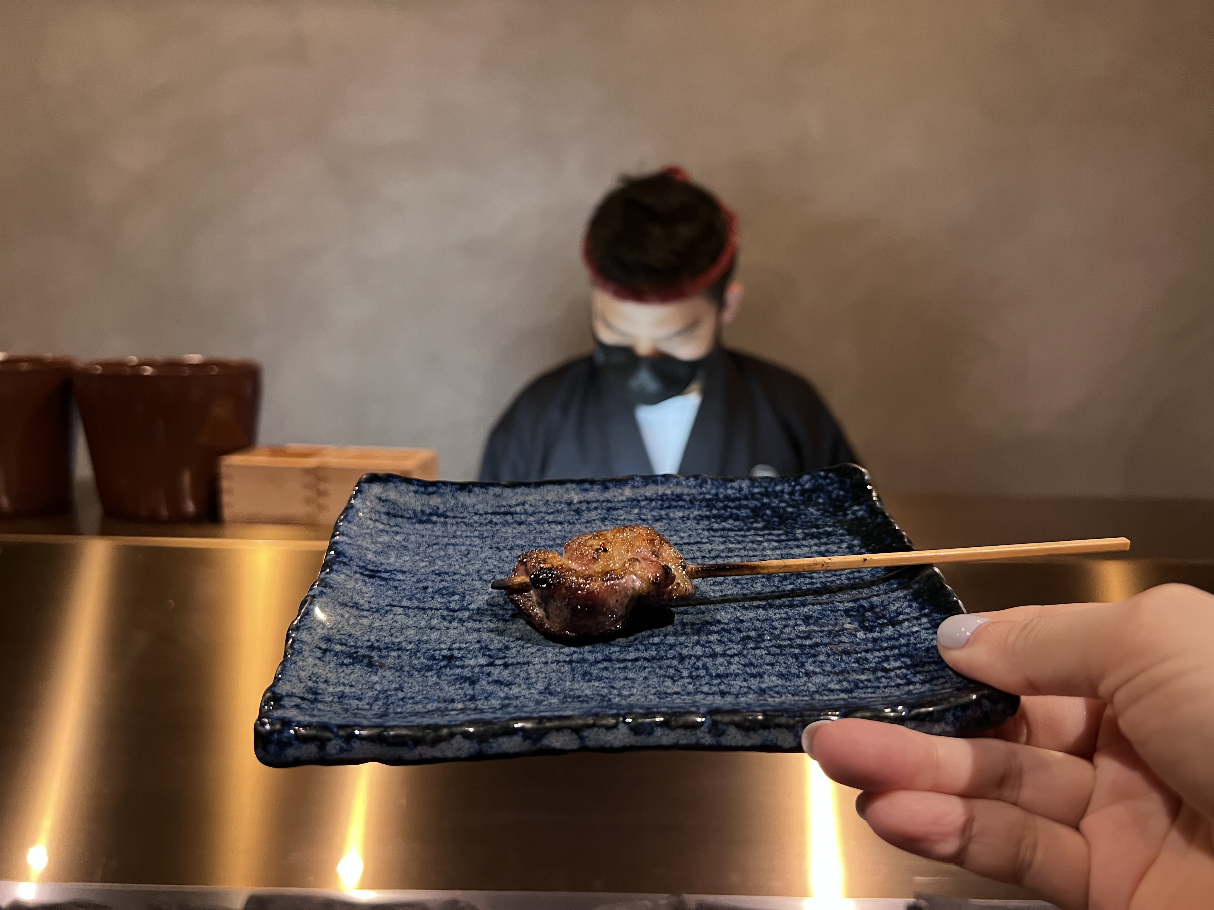 隱藏版部位「雞密」，雖是一半油脂一半肉，但絲毫不膩口。