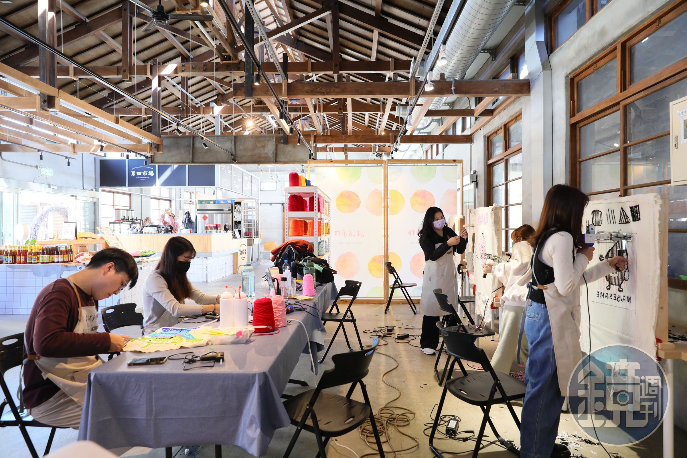 當紅的簇絨手作地毯tufting，以「試試手作」進駐第四市場。