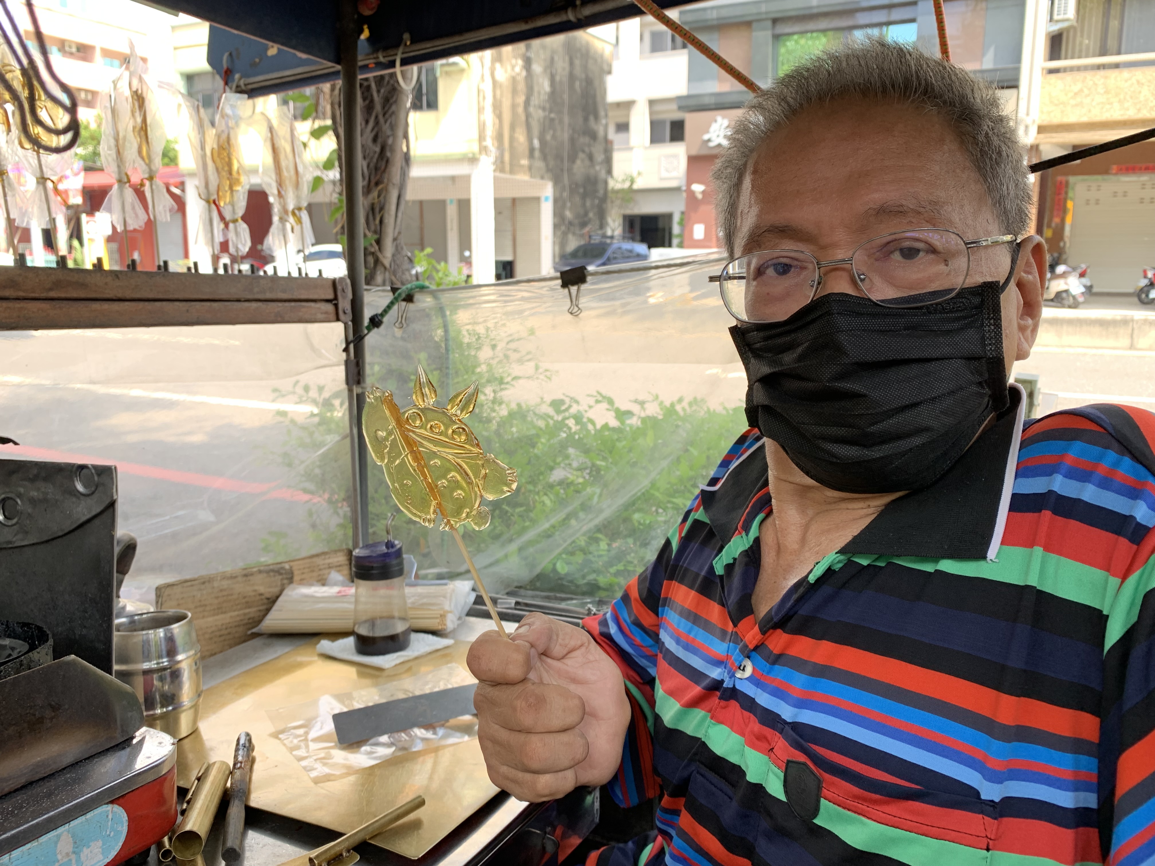 蘇光祥願意把畫糖手藝傳授給想學的人。