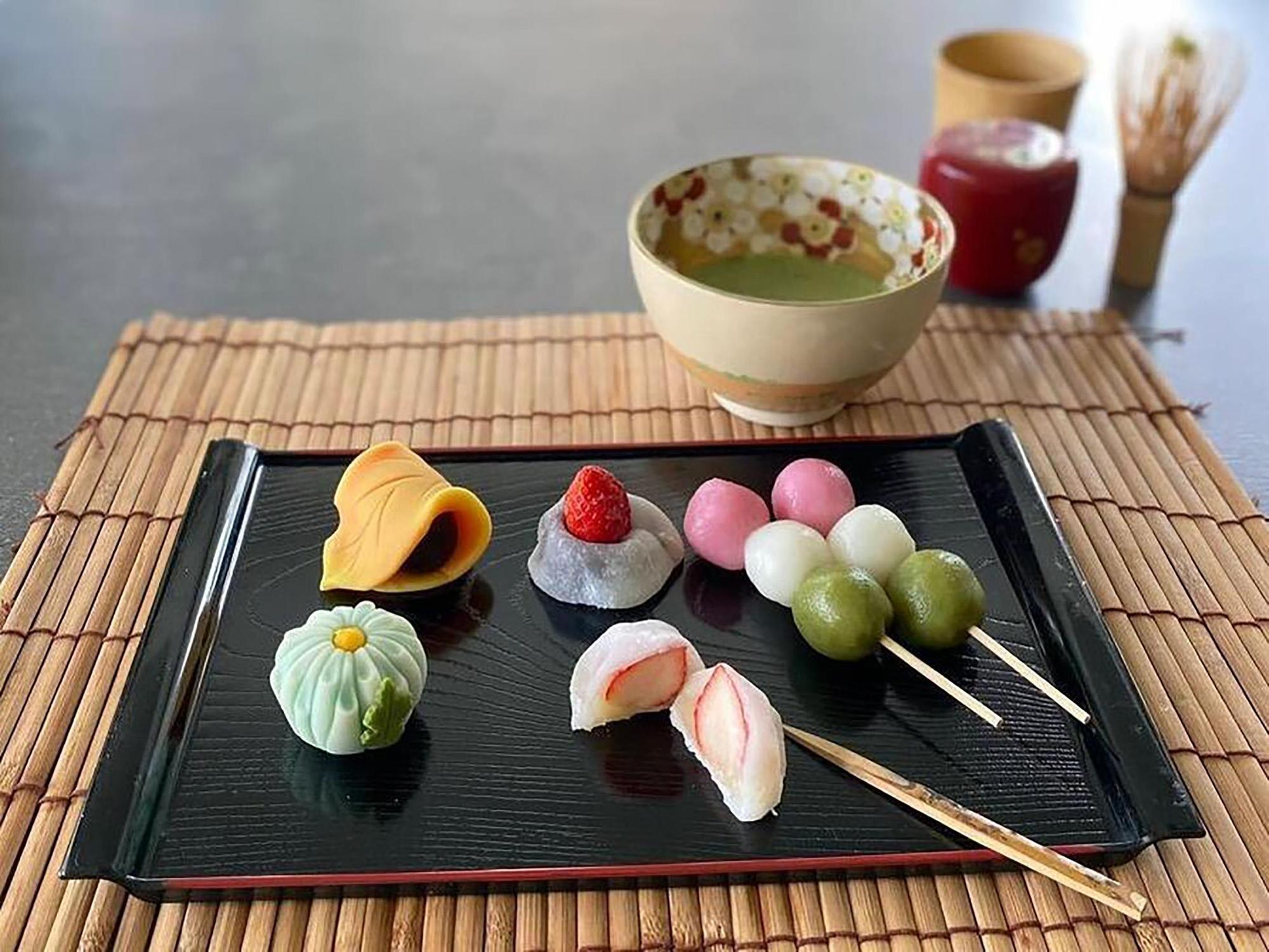 The Suyari Table提供適合初學者體驗的一日和菓子製作課程，也提供考取和菓子講師資格的進階課程。（ⒸThe Suyari Table提供）