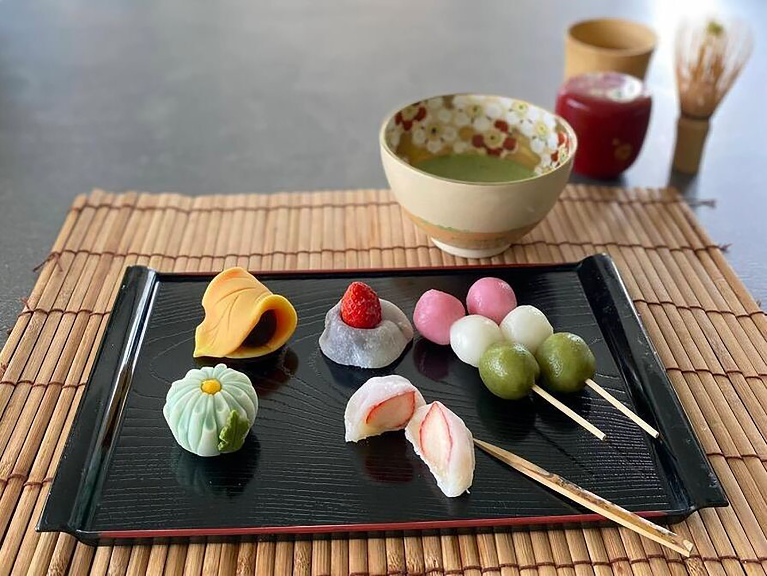 The Suyari Table提供適合初學者體驗的一日和菓子製作課程，也提供考取和菓子講師資格的進階課程。（ⒸThe Suyari Table提供）