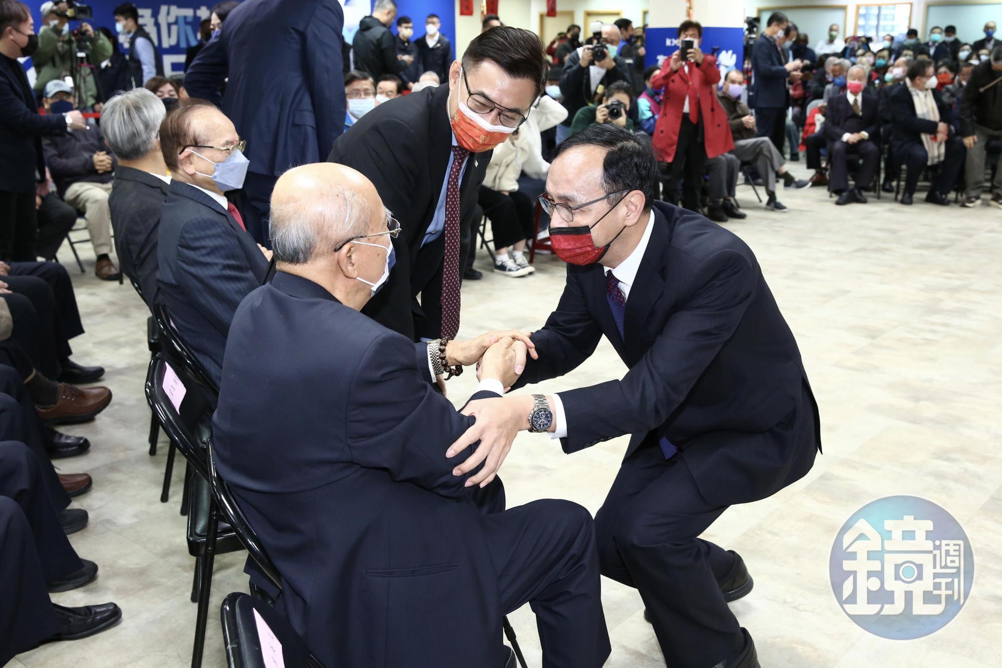 朱立倫參與團拜受訪,批新閣揆陳建仁不該當「過渡內閣」。