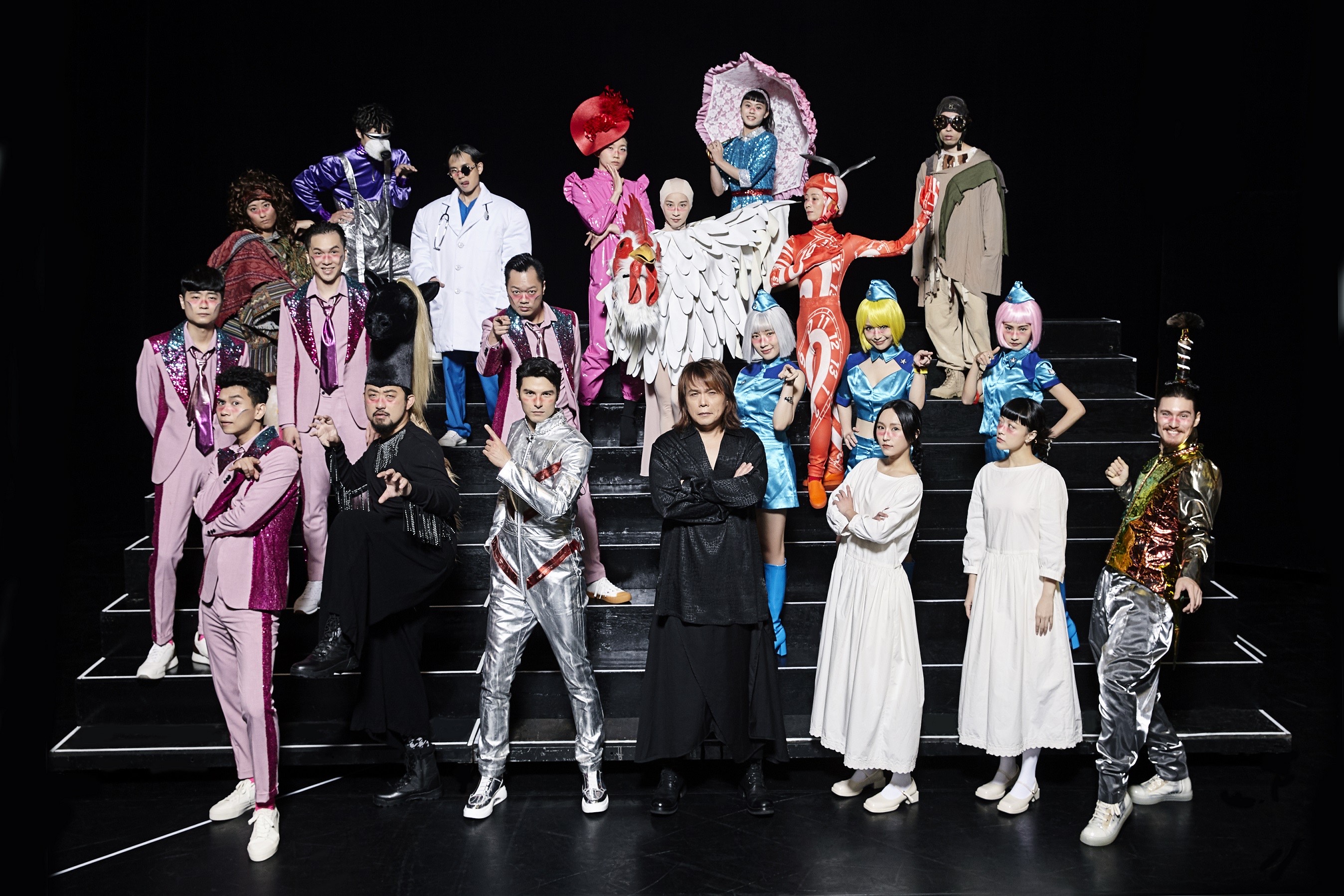 伍佰攜手太空彈劇團，於2月3日起一連兩週攻占北流，展開六場奇幻之旅。（太空彈劇團提供）