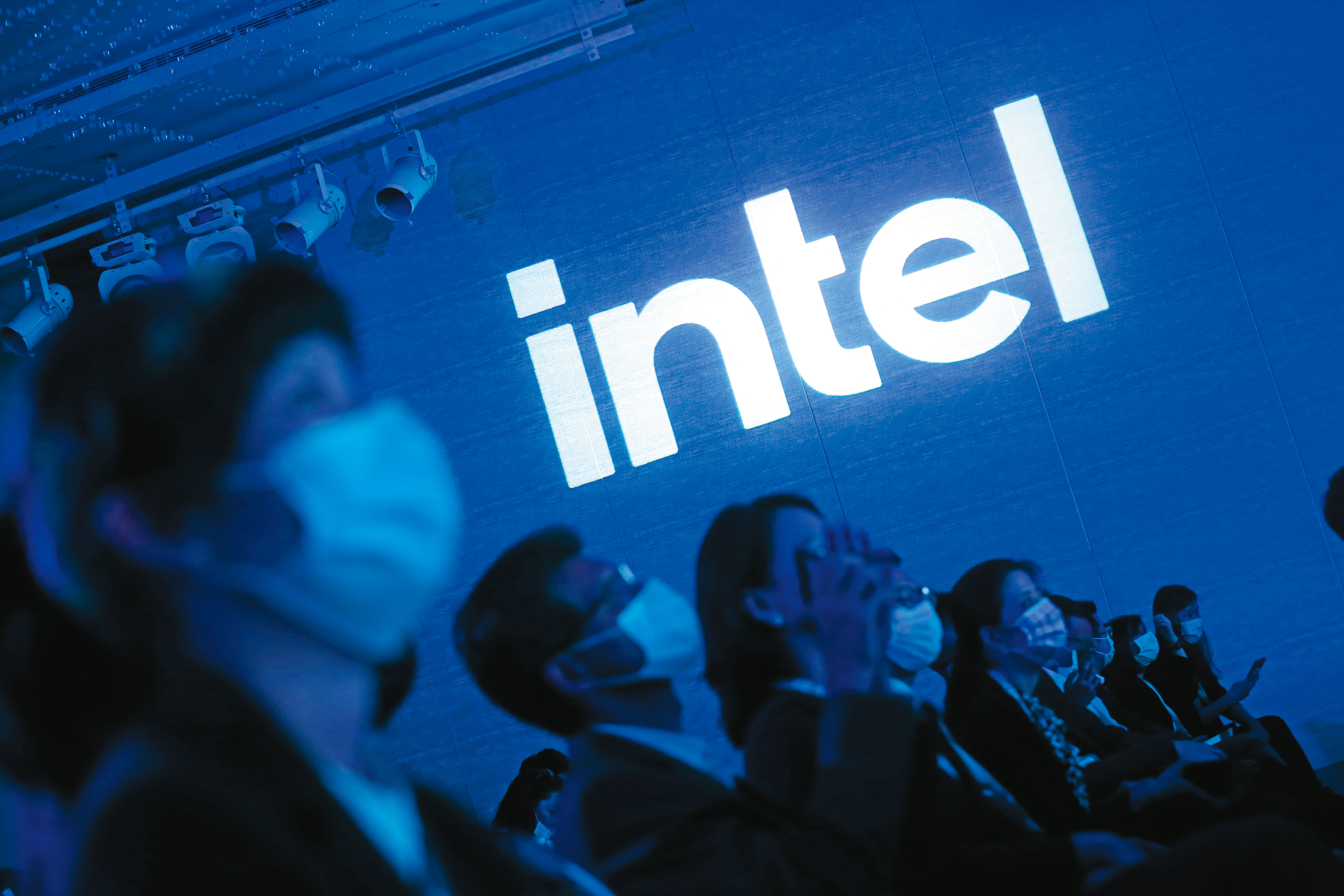 近期包括微軟、英特爾、波音等指標型企業，都開出不如預期的財報。