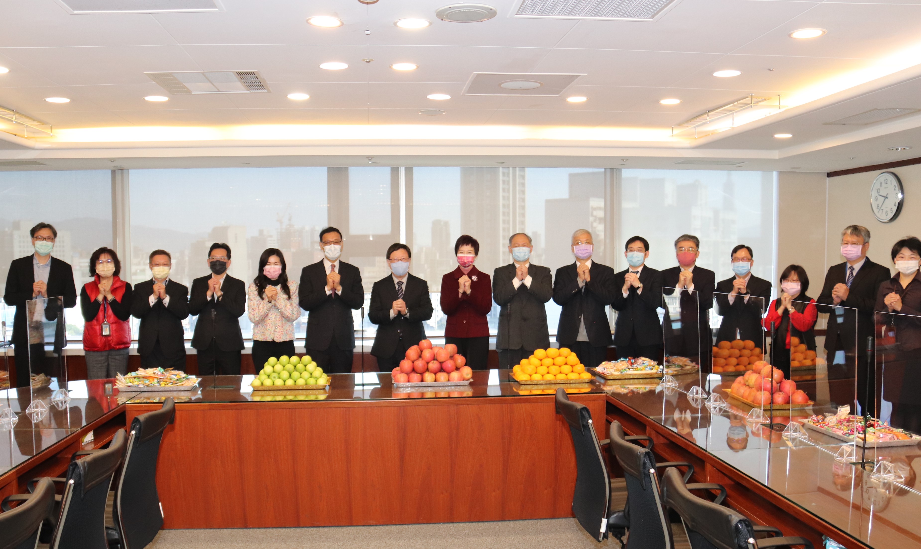 2023年全球後疫情時代挑戰及機會更甚以往，臺灣期貨交易所期許領軍期貨市場商品創新猷、風險控管進階化、永續生態全面化、資訊安全再強化、國際引資多元化。