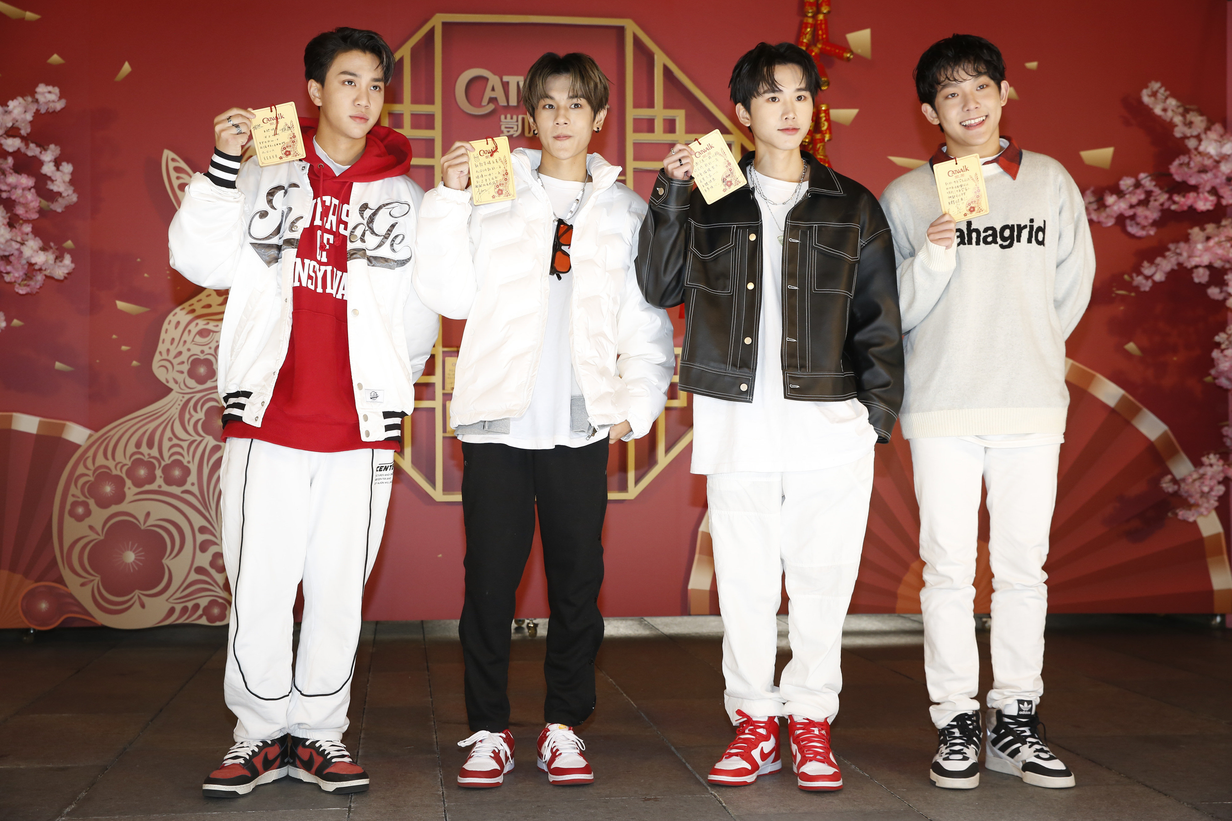 AcQUA出道第一次出席開工團拜，表示超乎想像的大陣仗。