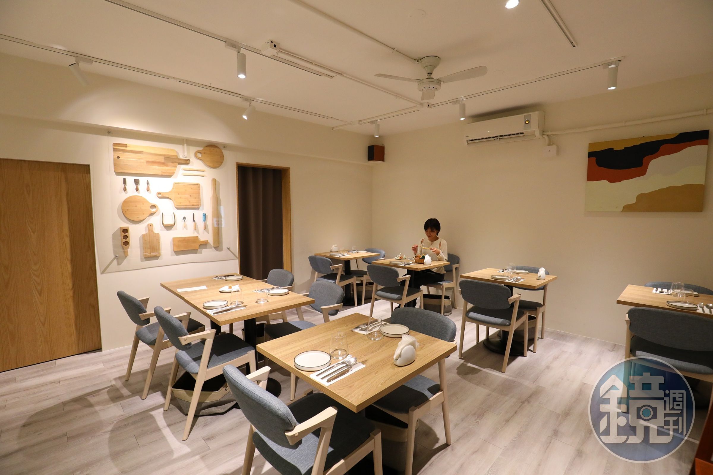 「Cucina Man Mano」走輕鬆溫馨的歐陸小餐館風格，未來也將成為推廣乳酪的平台。