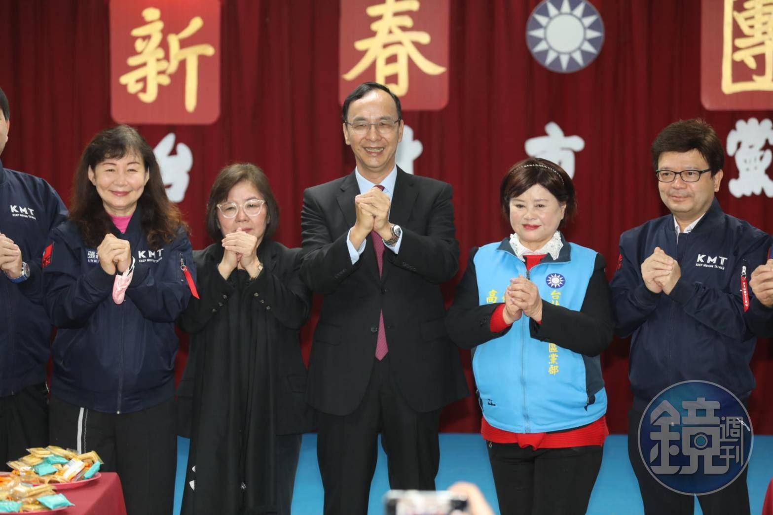 對於國民黨總統人選與立委是否採全民調,黨魁朱立倫依舊沒鬆口。
