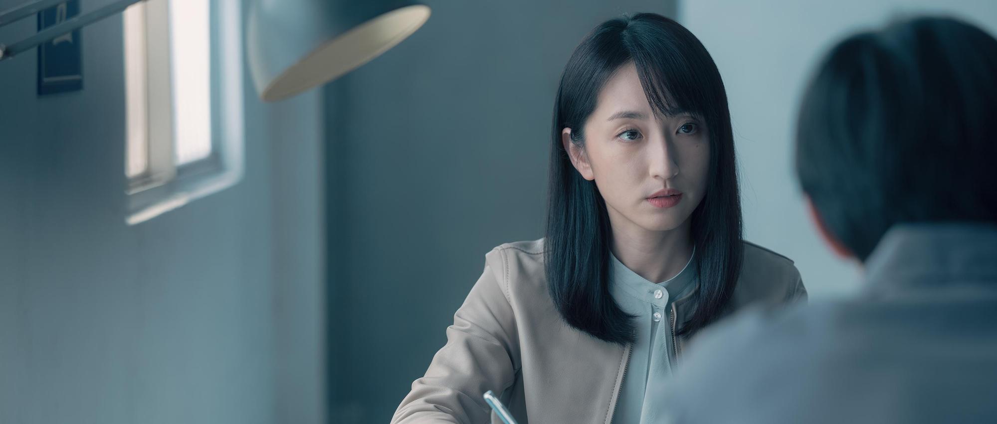 柯佳嬿在《模仿犯》中飾演一名諮商心理師。（Netflix提供）