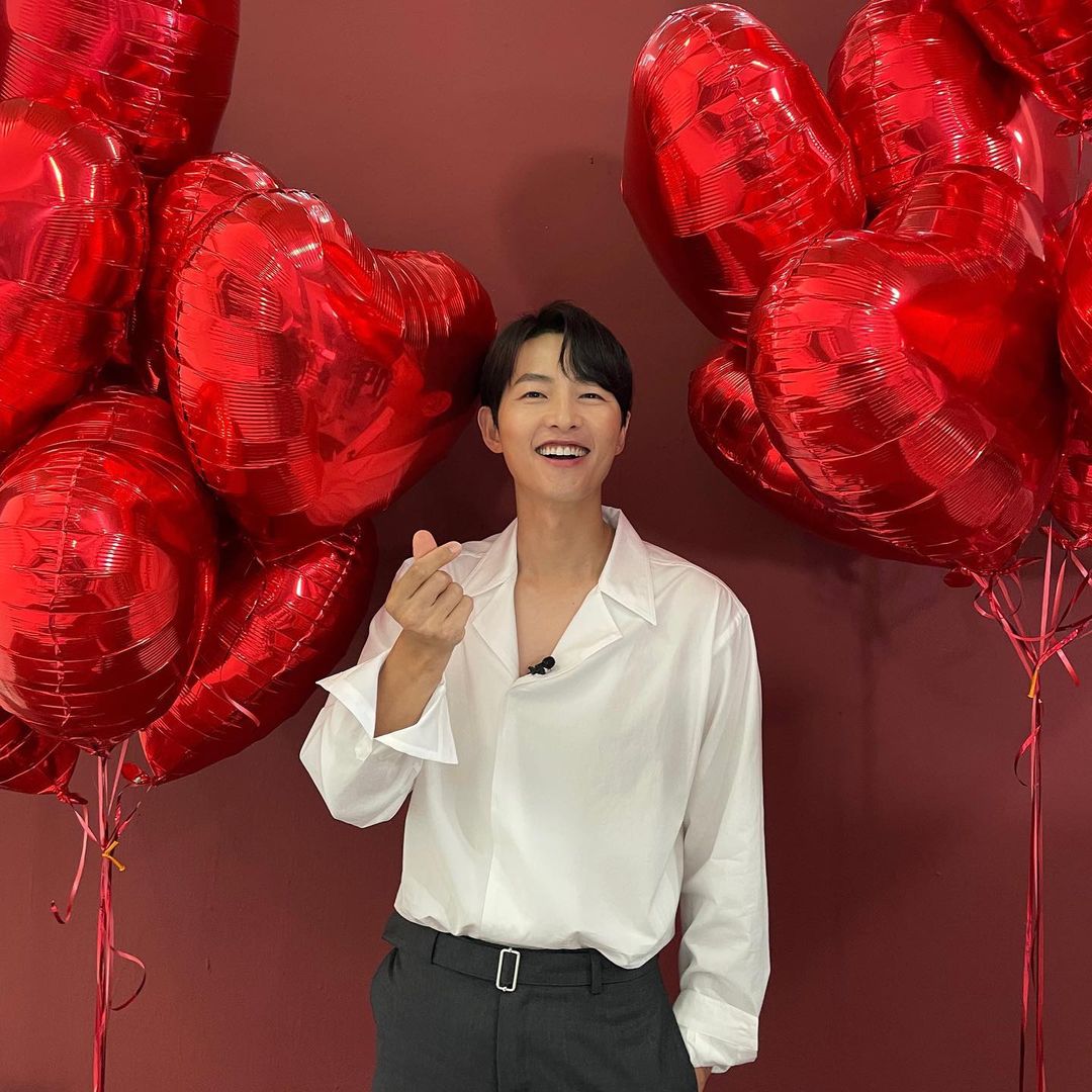 宋仲基的經紀公司表示會辦結婚婚宴但時間尚未決定。（翻攝宋仲基IG）
