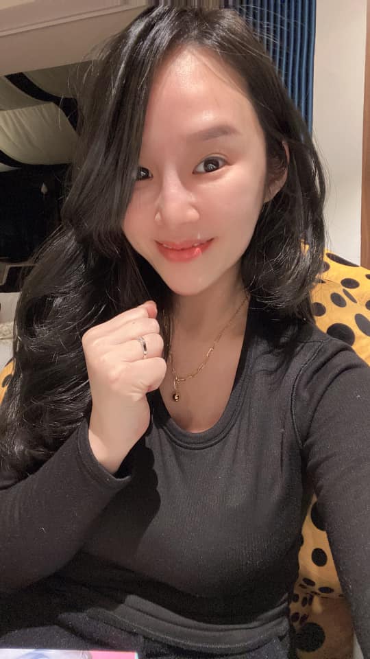 張齡予說近藤麻理惠「有點放棄整理」的消息,是地方媽媽們最為之振奮、號稱2023最療癒的新聞。(翻攝自張齡予臉書)