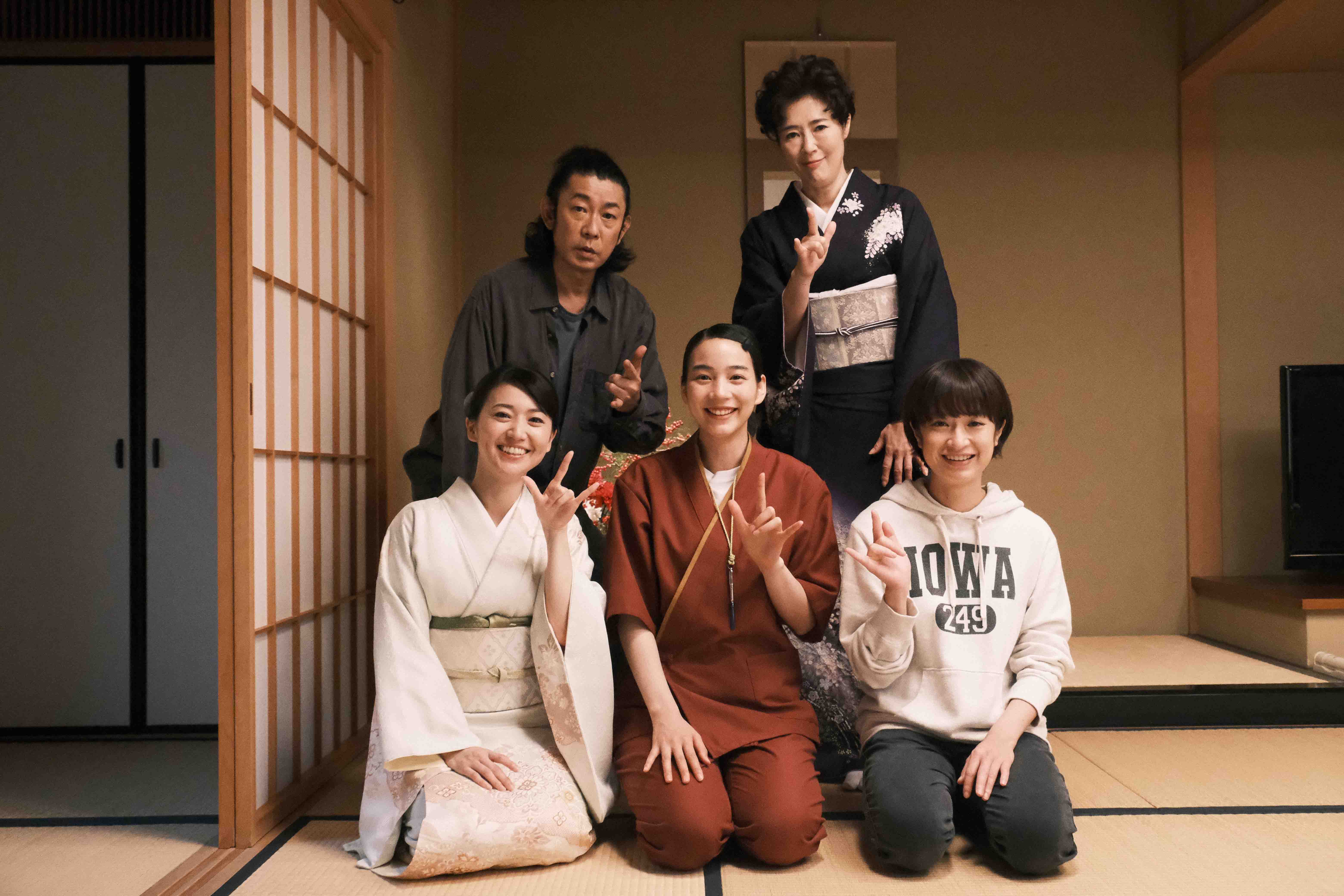永瀨正敏和寺島忍在電影《天間莊三姊妹》再度飾演夫妻。(天馬行空提供)