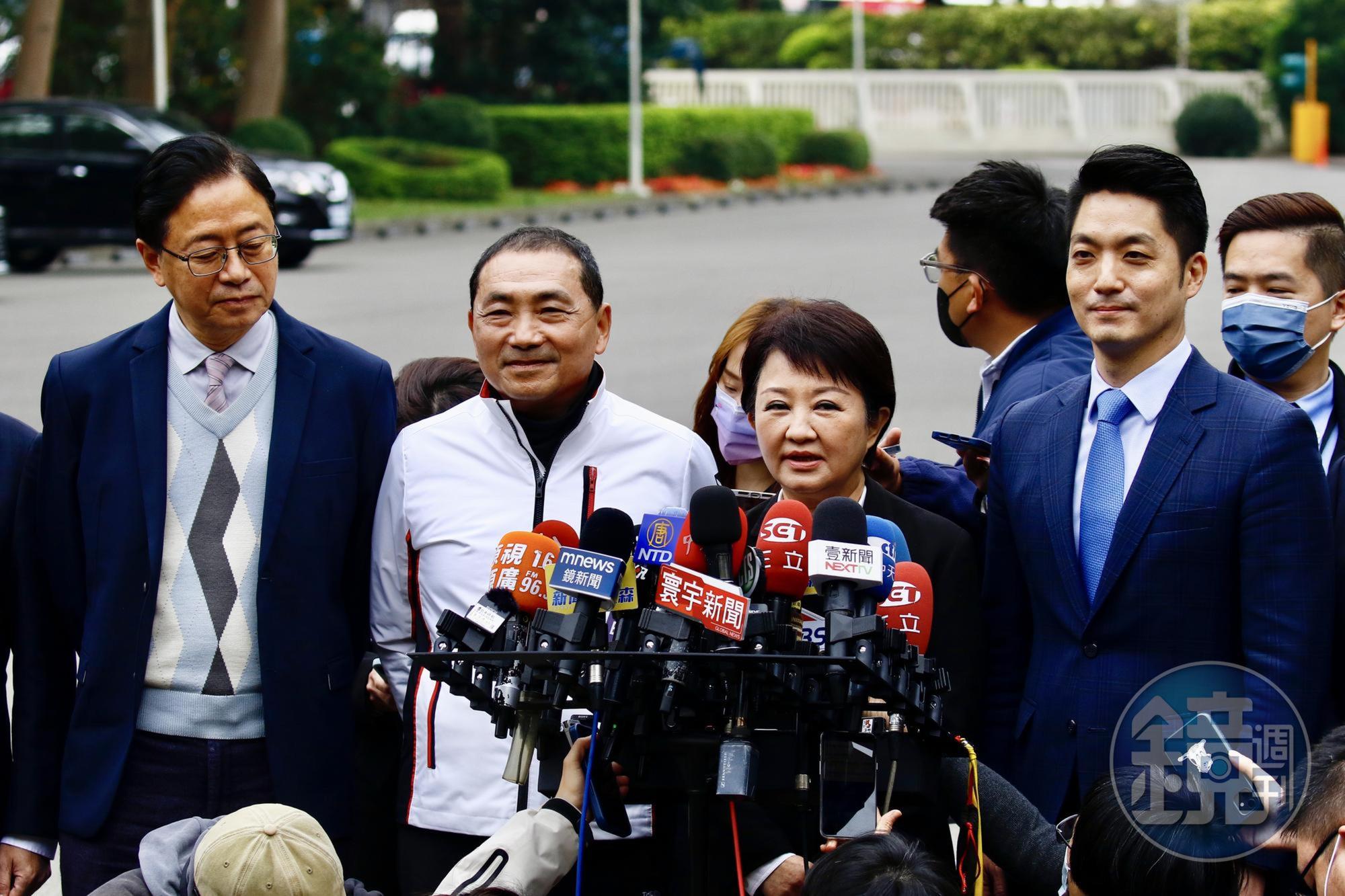 藍營4位市長合體受訪,均誇讚本次聚會很有誠意且愉快。