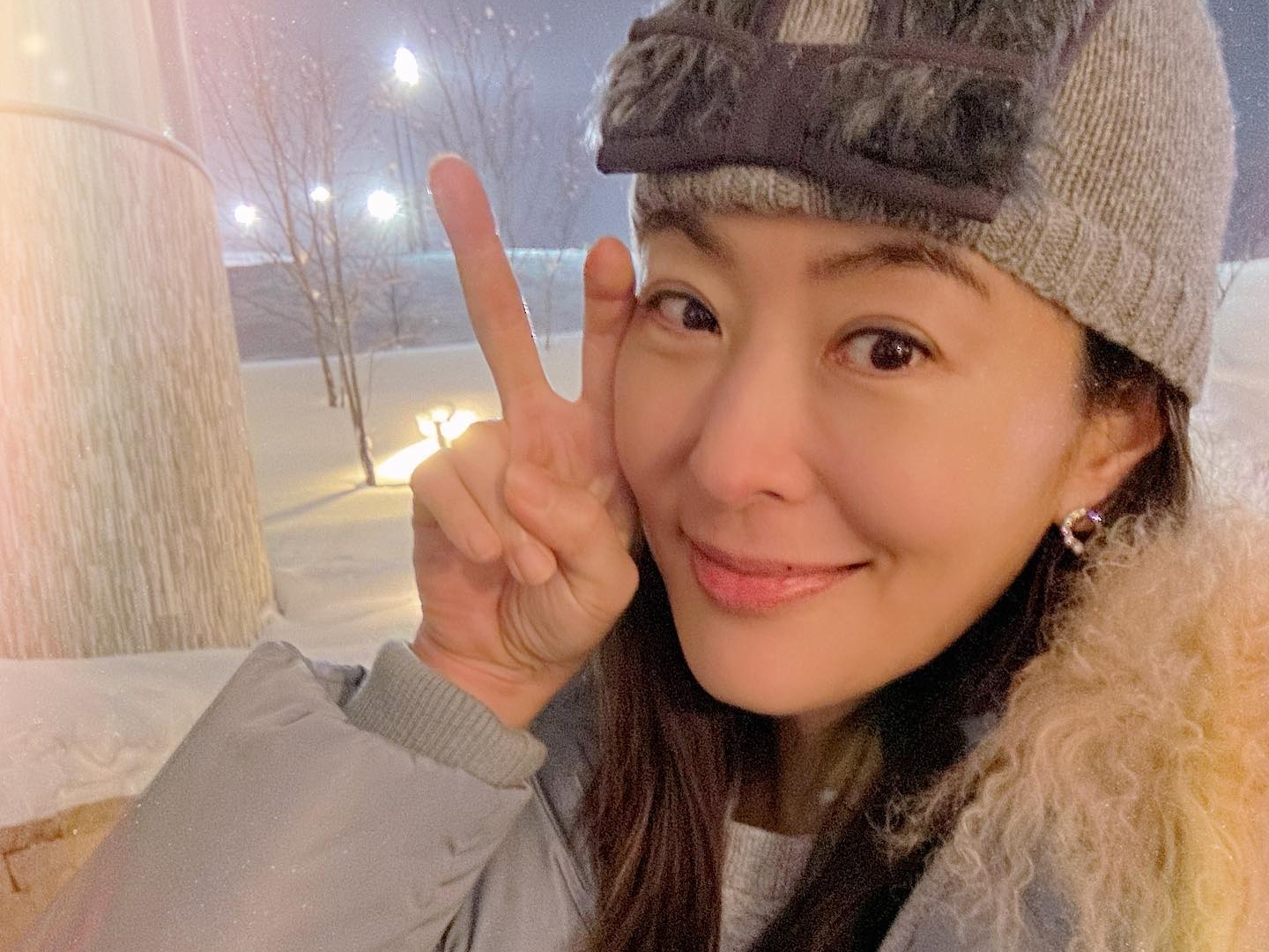 賈永婕運用人脈資源，成立慈善協會。（翻攝自賈永婕臉書）