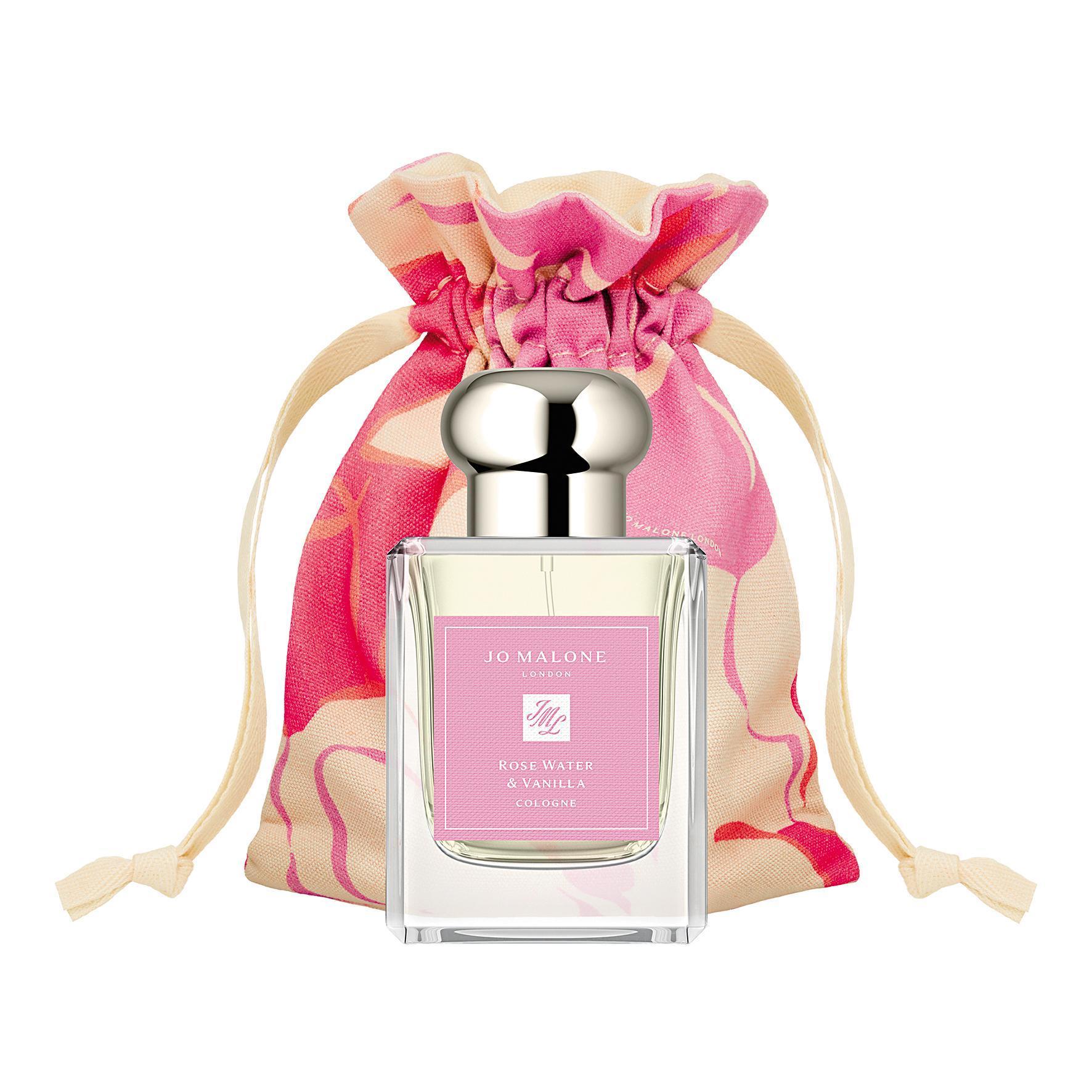 2023玫瑰水與香草限定版香水50ml(搭贈小束繩袋)。NT$4,050(Jo Malone London提供)
