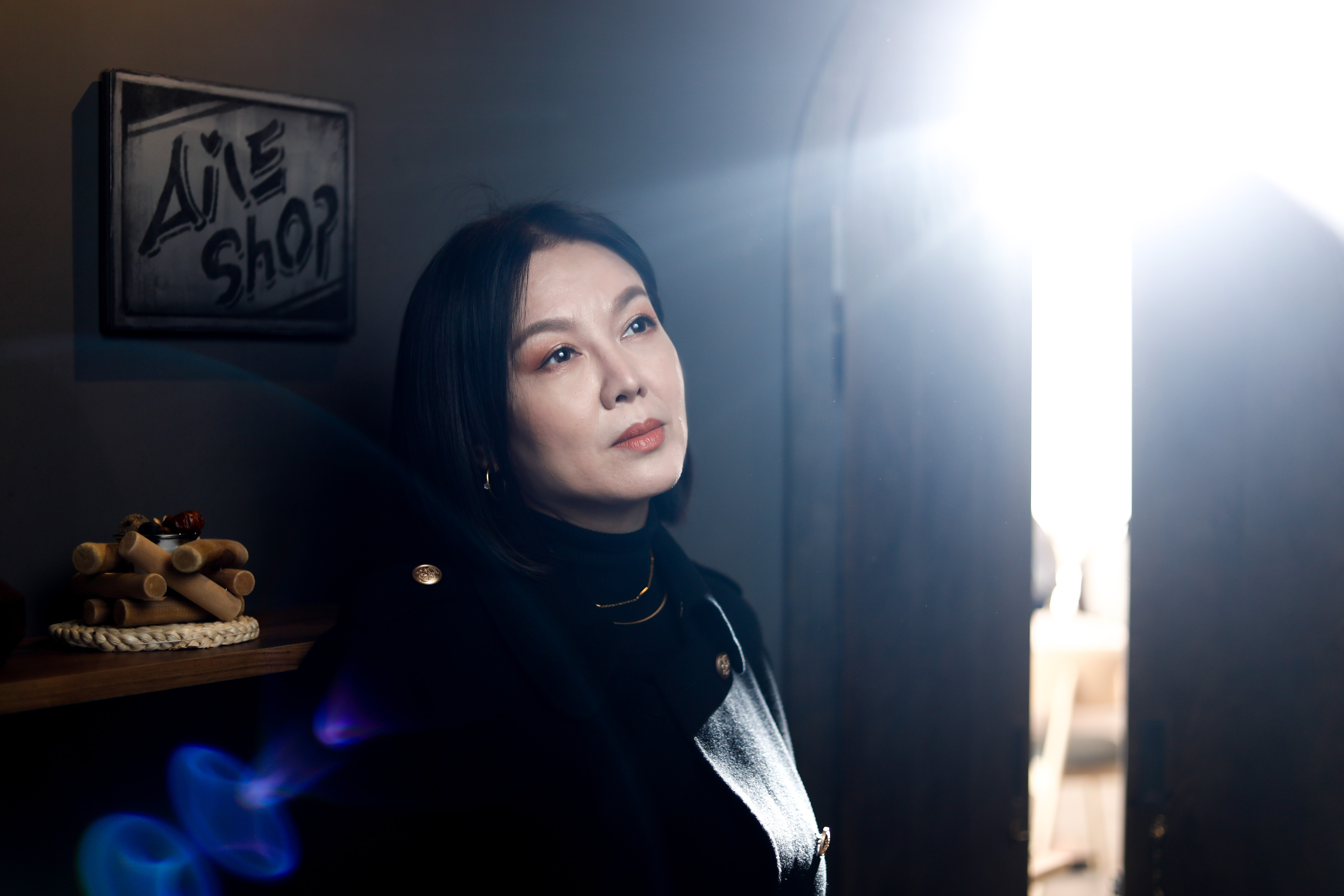 苗可麗的內心細緻，和幕前可以連珠砲罵人的潑辣形象不同。