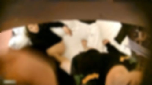 大哥立刻起身拔掉鏡頭。(翻自629cgw.com)