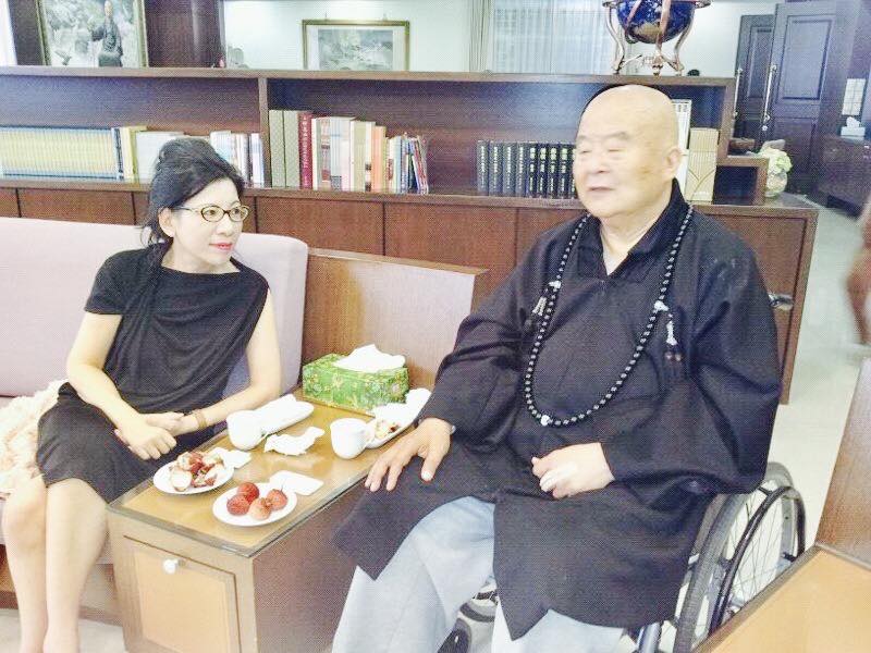 陳文茜沒想到2019年和星雲大師見面竟成訣別。（翻攝自文茜的世界周報臉書）