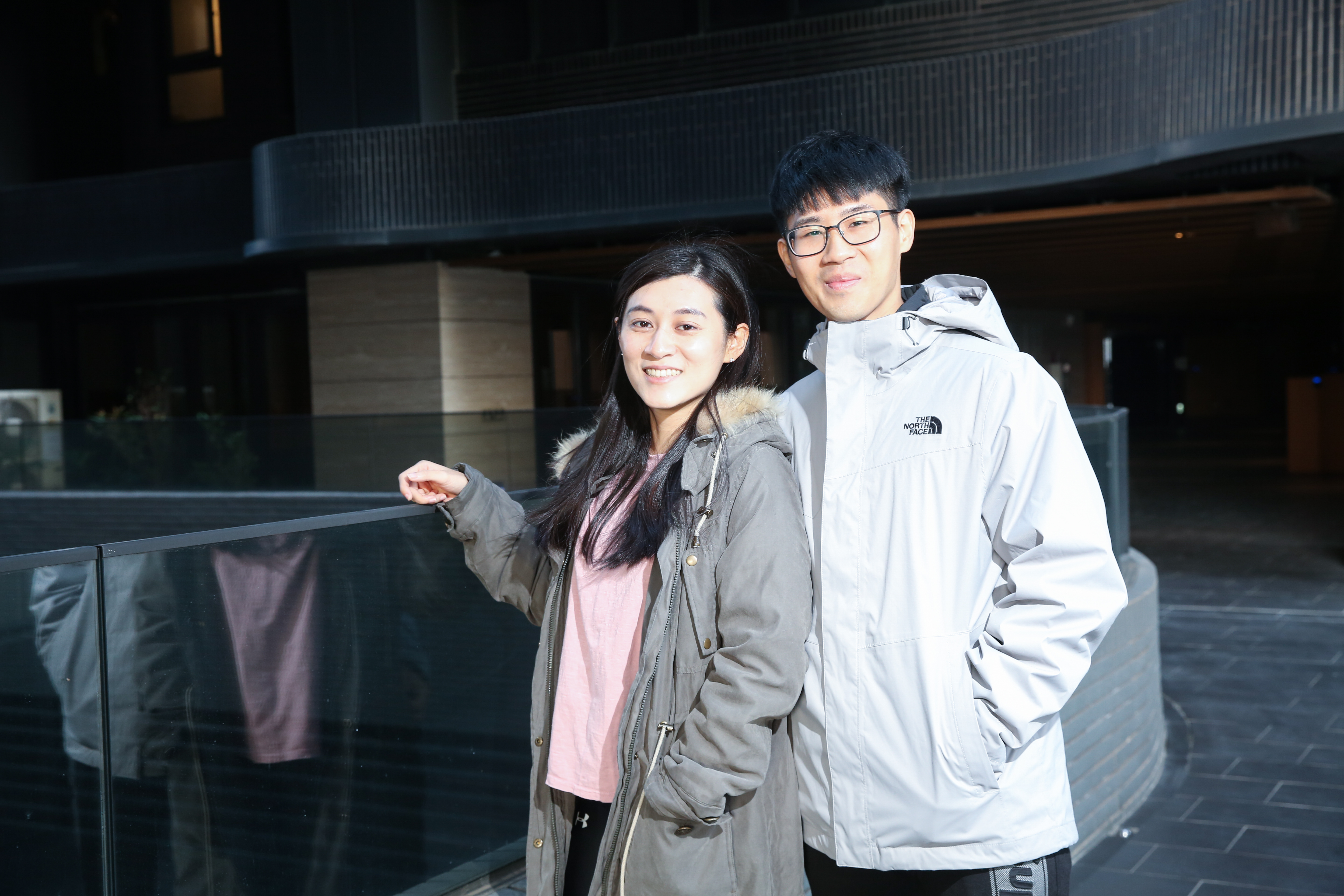 2022年台積電獲利續增、股價卻腰斬，慢活夫妻見機大買美股ADR。