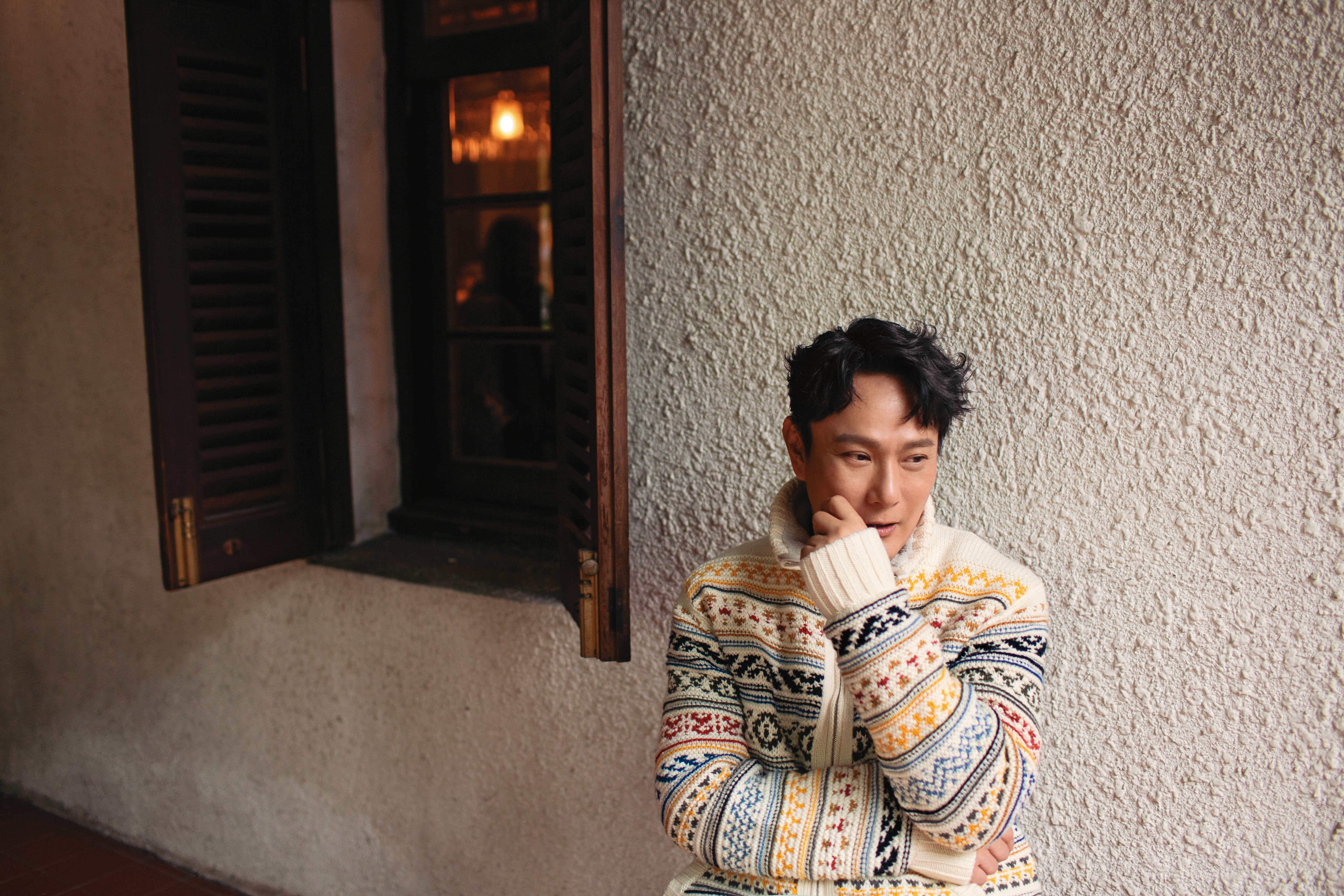 對張信哲來說，情歌是什麼樣的存在呢？唯一確定的是，他肯定可以說出一番深沉的道理。