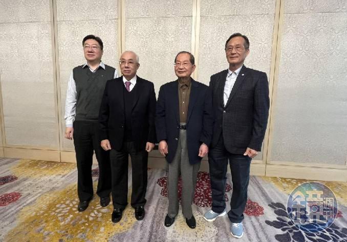 政府回應有條件鬆綁貸款18個月動工條款，但建商們認為是空話。