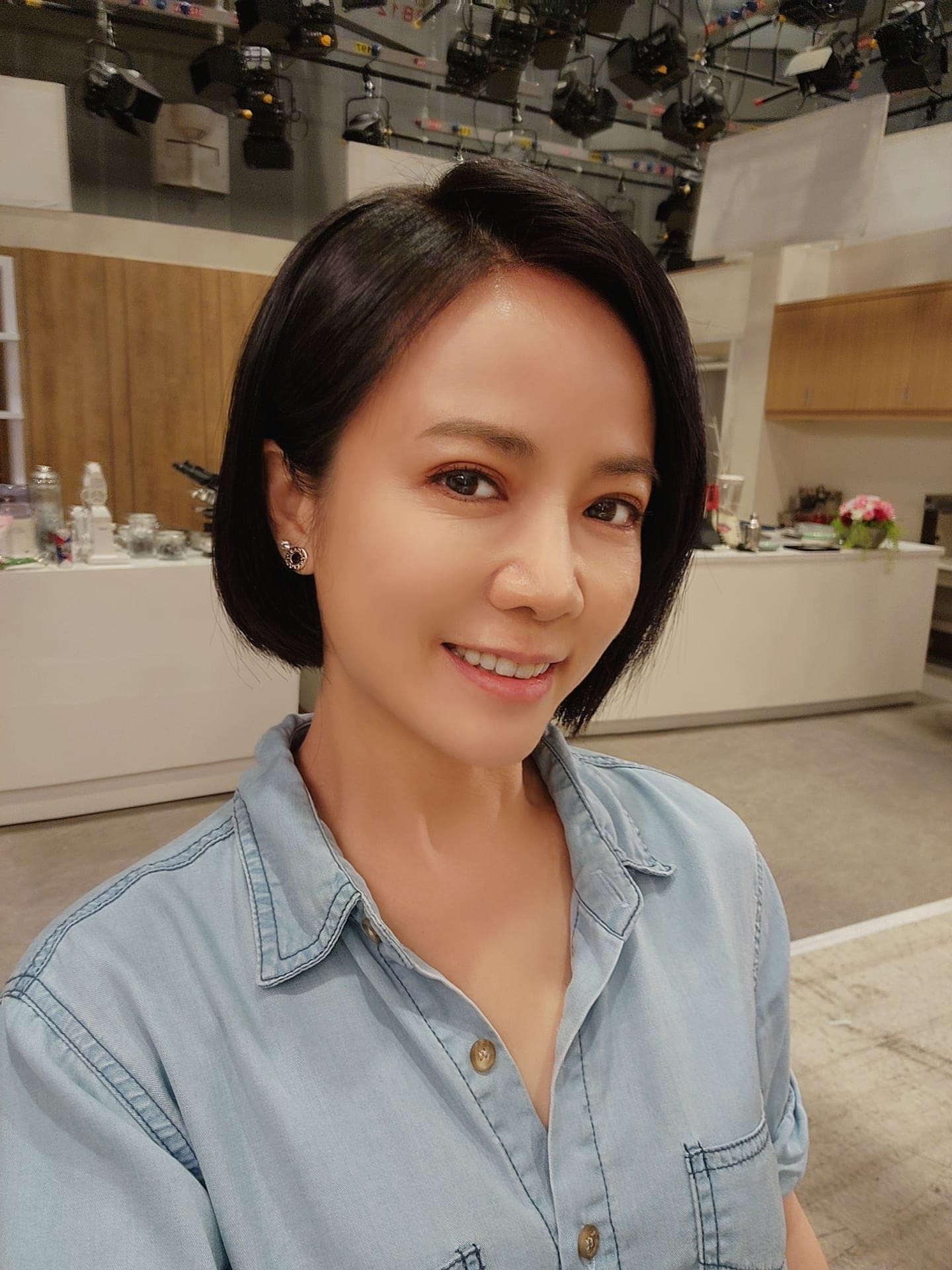 陳仙梅過去是八點檔苦旦一姐,這回在新戲脫胎換骨飾演女強人。(翻攝自陳仙梅臉書)