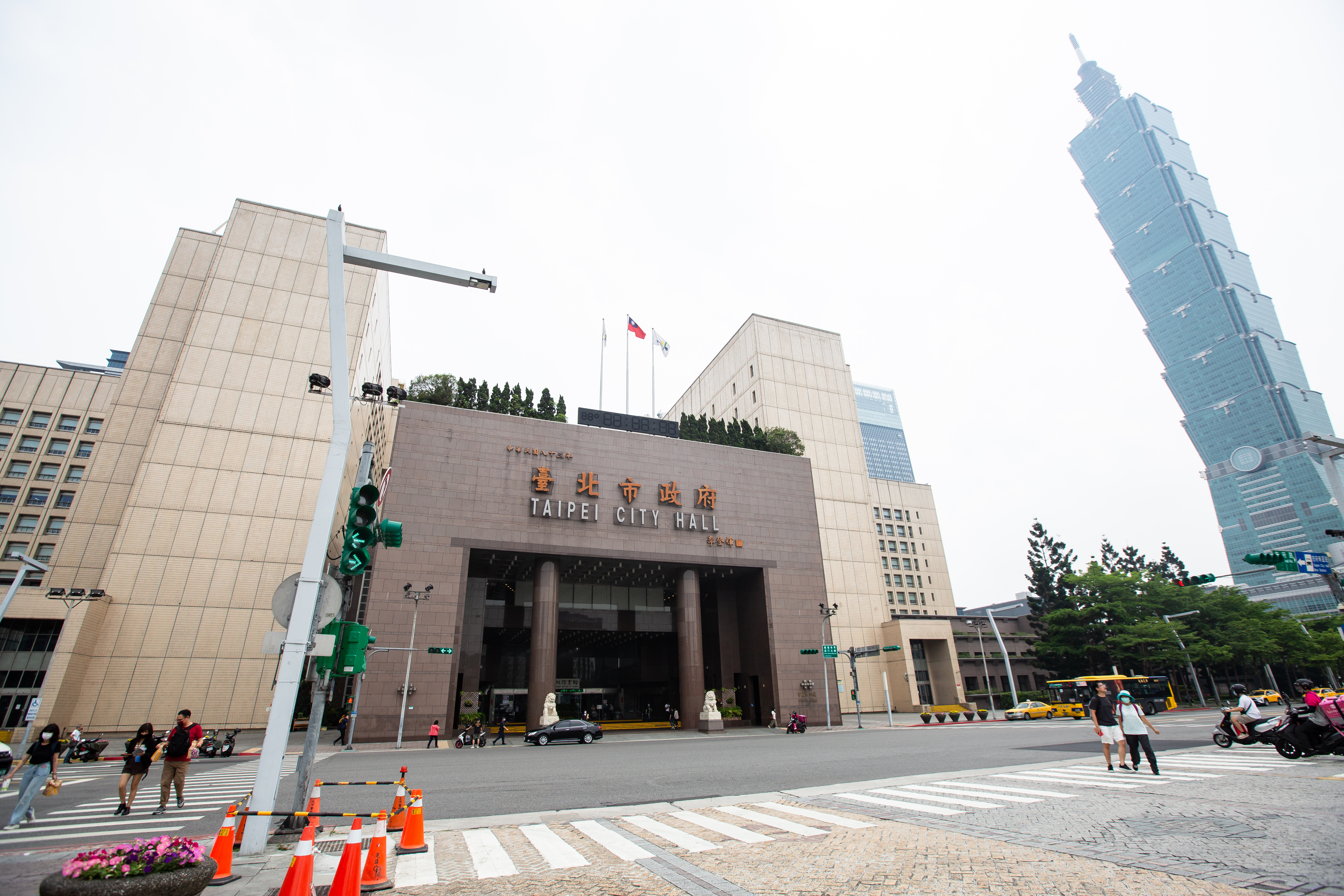 台北市政府提出專案申請中國上海市政府人員來台參加台灣燈會，並進行市政交流。（本刊資料照）