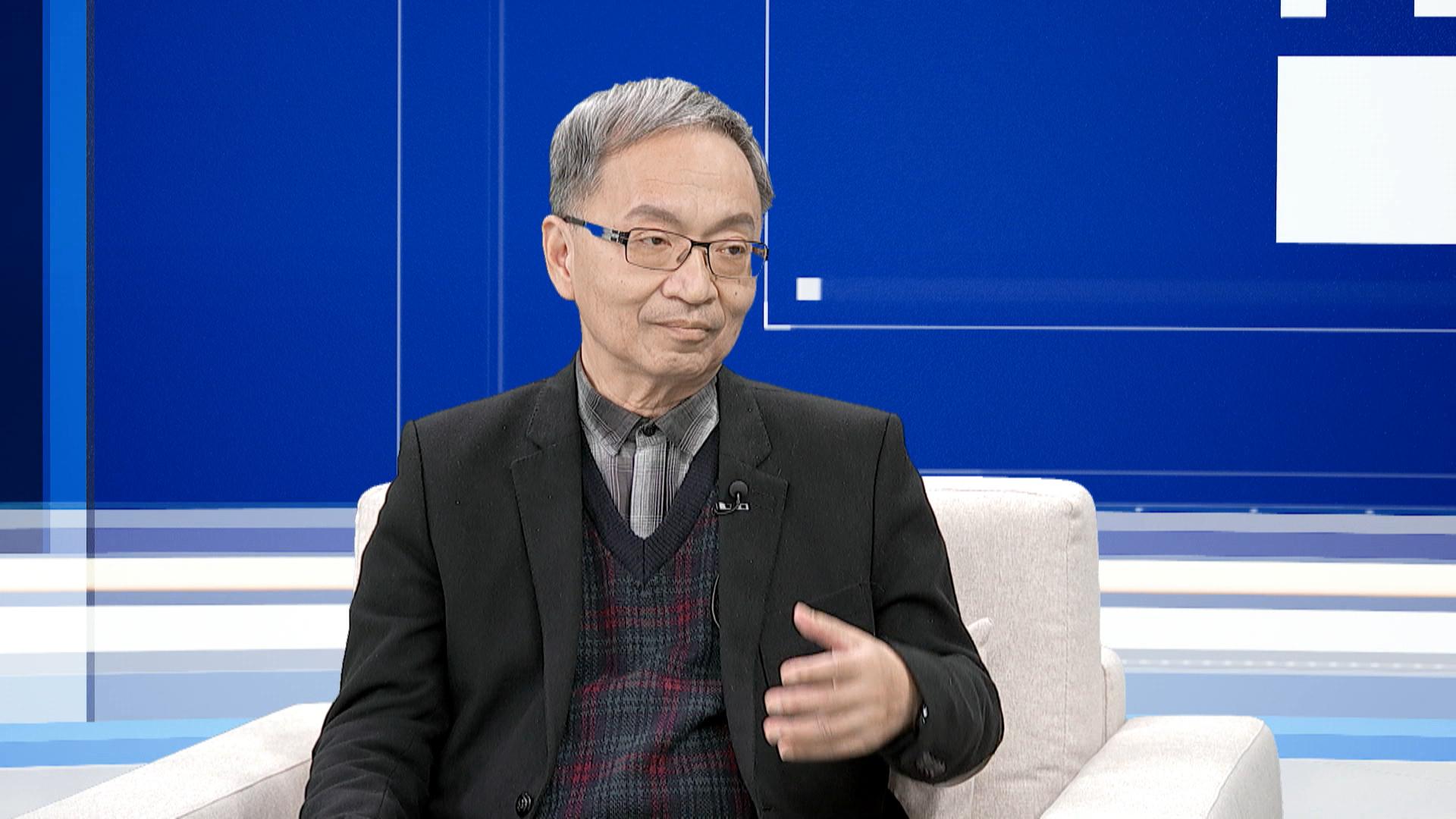 薛瑞元接受《鏡新聞》專訪。（鏡新聞提供）