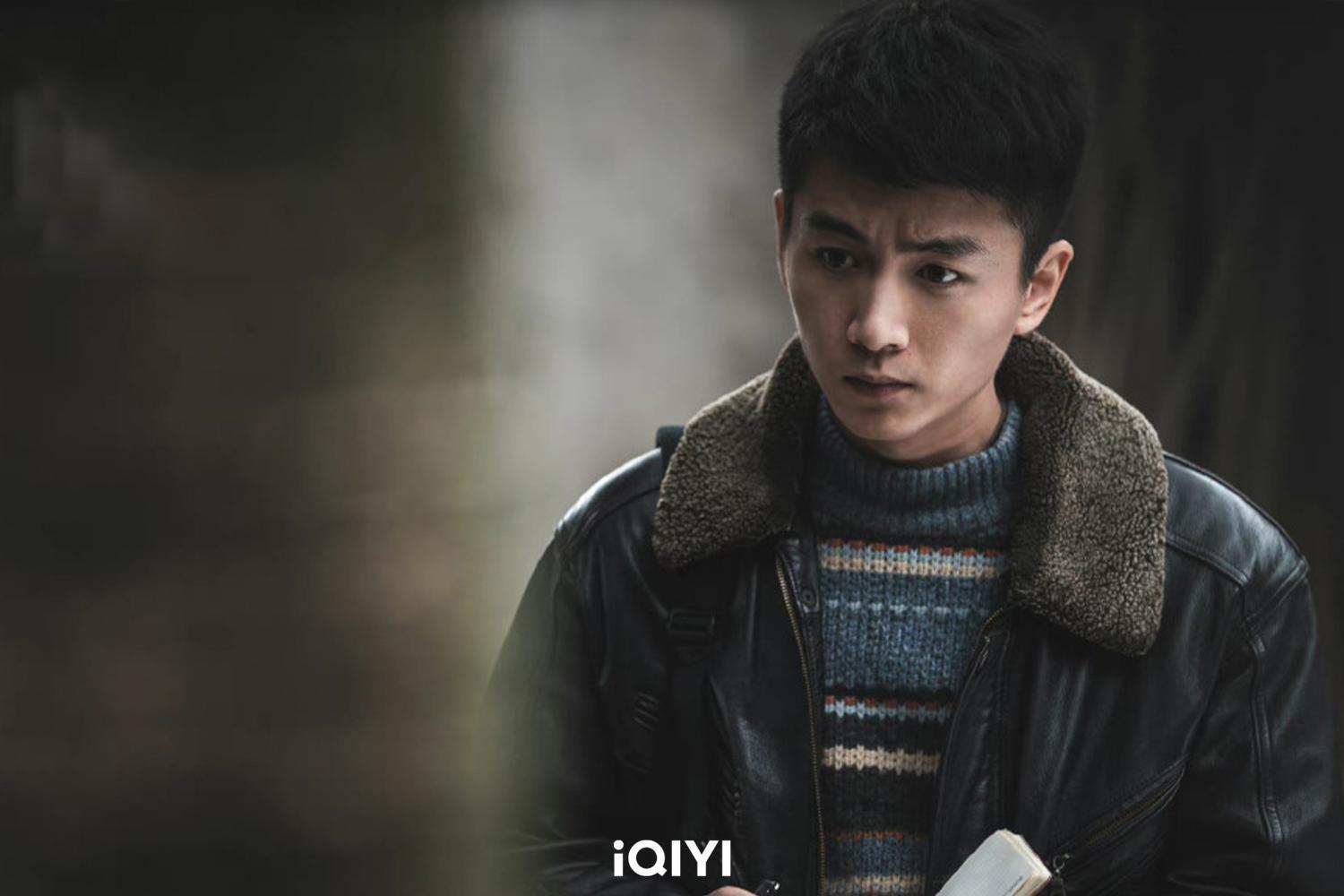 陳曉繼《冰雨火》後,於新作《塵封十三載》再次飾演警察。(愛奇藝國際站提供)