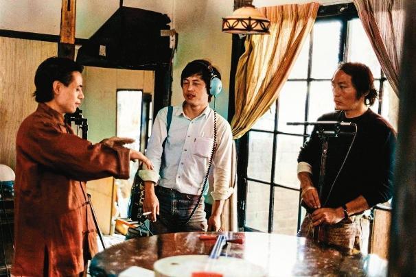 演員蔡振南（左起）與負責同步錄音的錄音師杜篤之、楊靜安。（牽猴子提供）