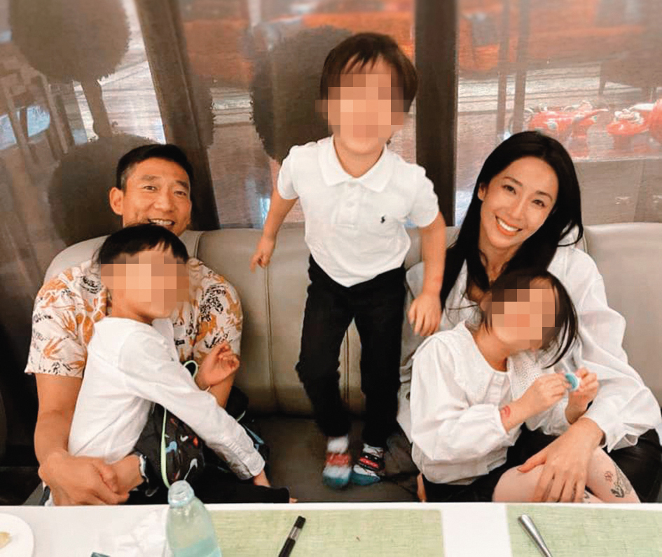 隋棠和老公Tony有3個可愛的寶貝。(翻攝自隋棠臉書)