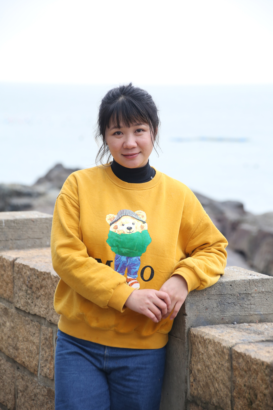老闆娘安安本身具有冒險挑戰的性格，喜歡在海岸線尋覓季節食材，變化成各式美味料理。
