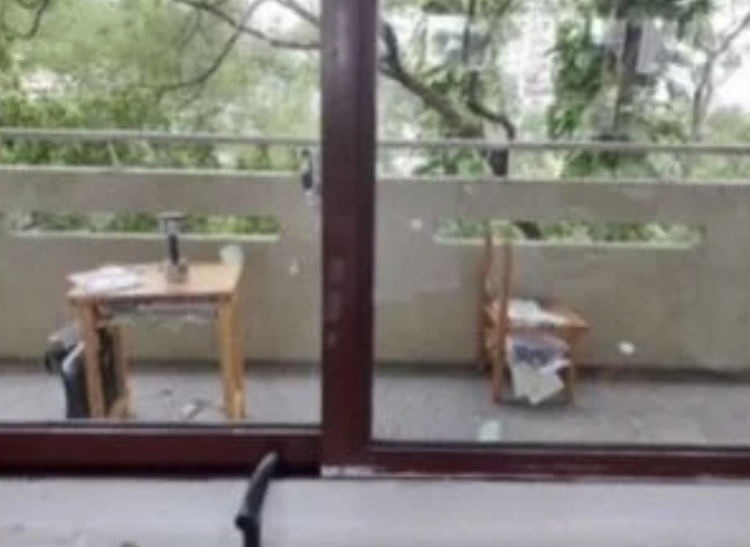 原po心痛發文,表示弟弟遭同學霸凌。(截圖自Dard)