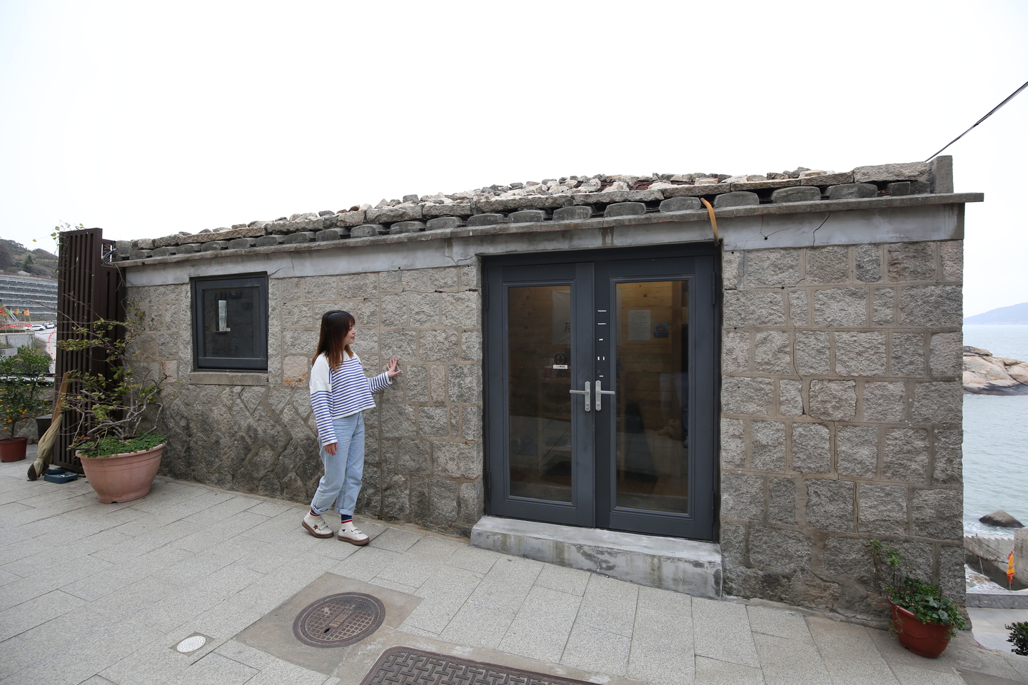 「芹聚輕旅」是位在知名芹壁村的背包客棧。