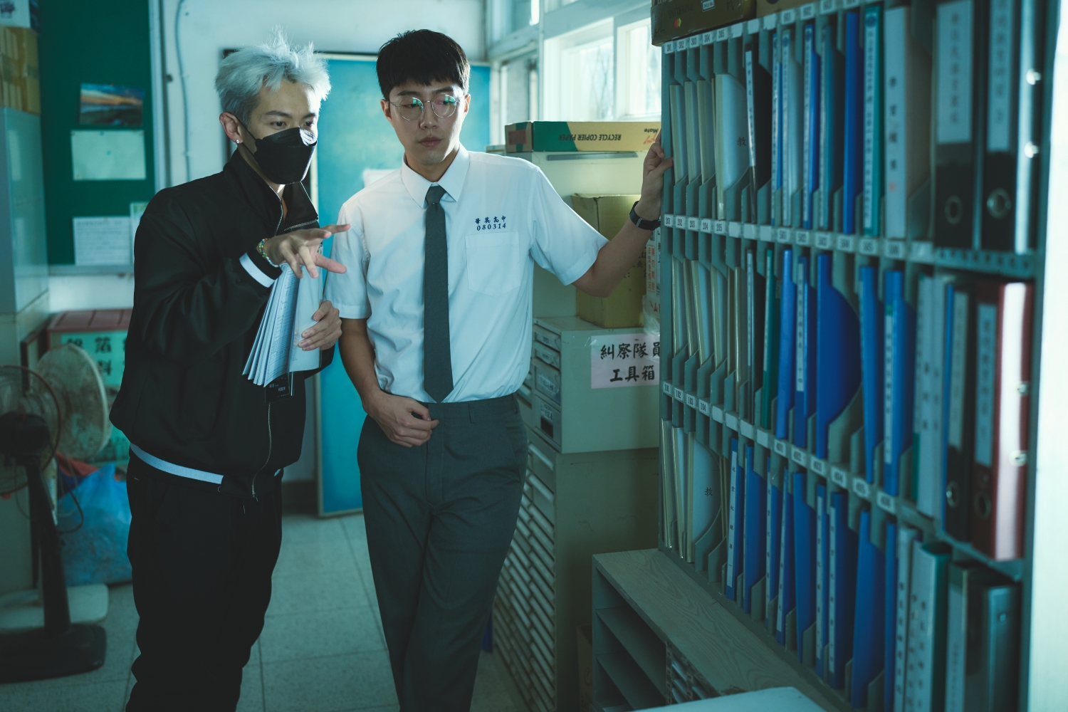 過去蔡凡熙與柯震東曾是同門，如今以演員與導演身分再遇，柯震東稱讚對方是有天分的演員。（禾豐九路提供）
