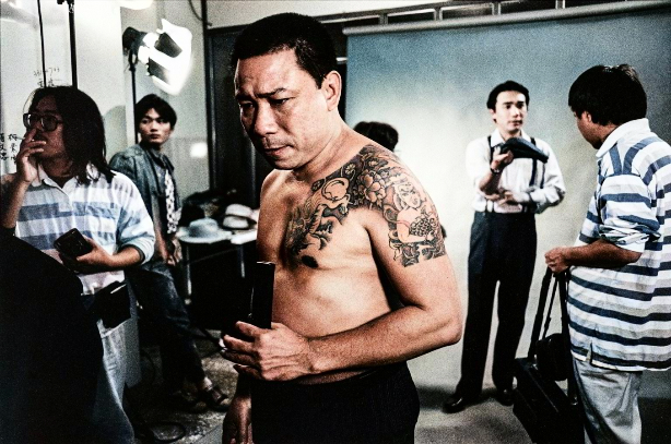 陳松勇(中)以電影《悲情城市》拿下金馬影帝。(牽猴子提供)