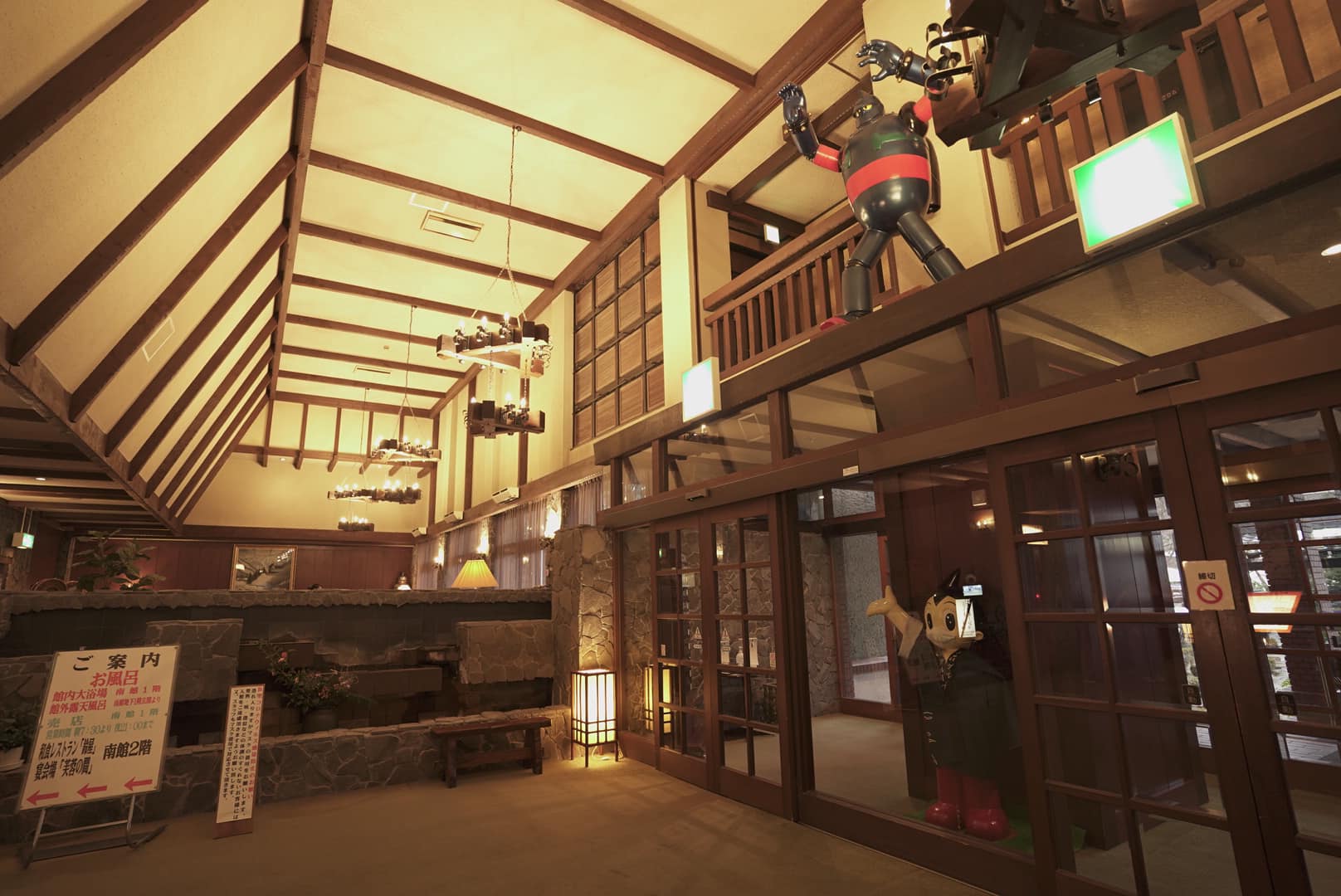 一名旅日網友分享自己的經歷，提醒「希望大家帶長輩出遊還是要跟長輩說一下當地的規矩」。（翻攝自爆怨公社）