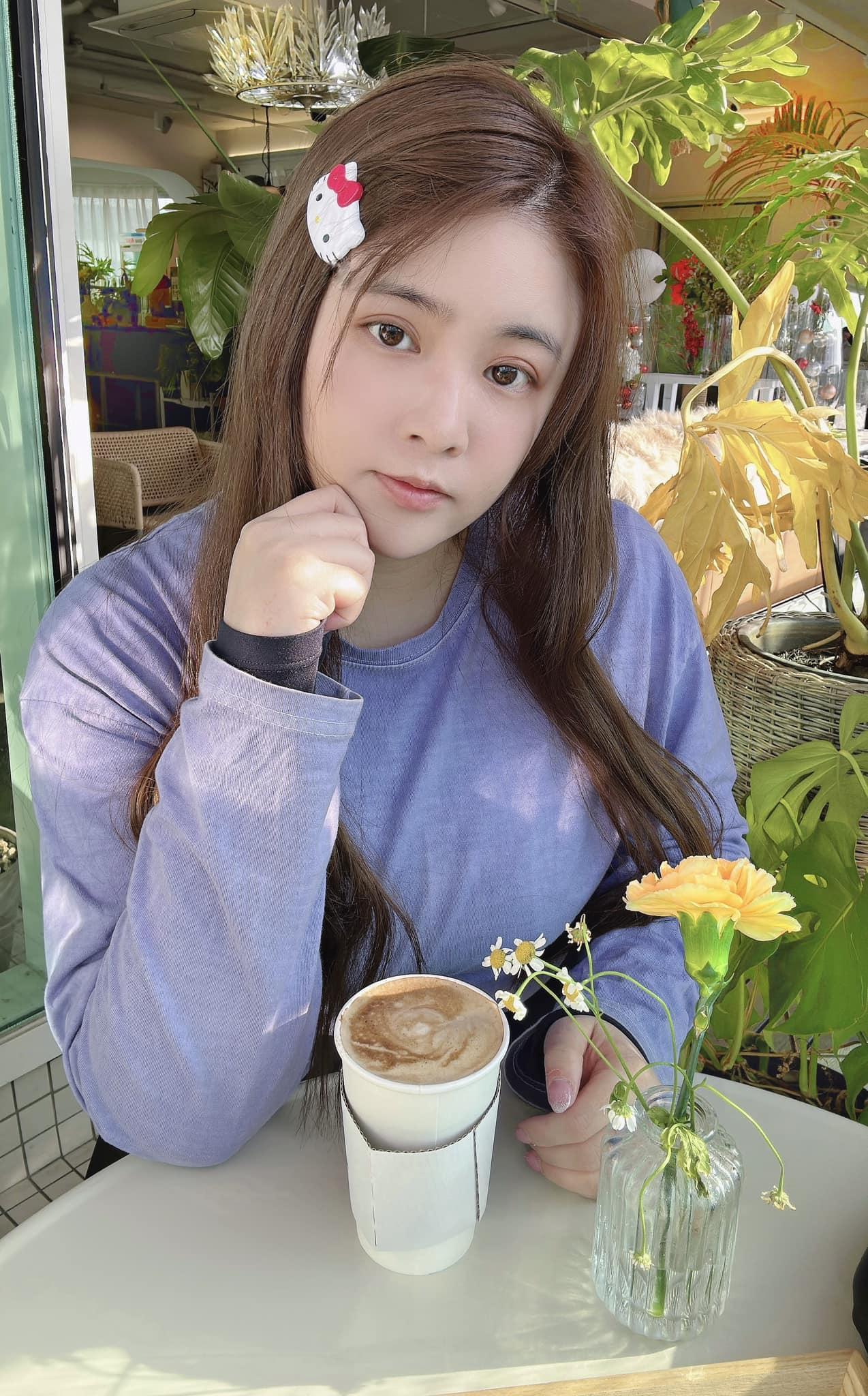 小小瑜代言瘦身產品,因誇大不實,自己也遭罰8萬元。(翻攝自小小瑜臉書)