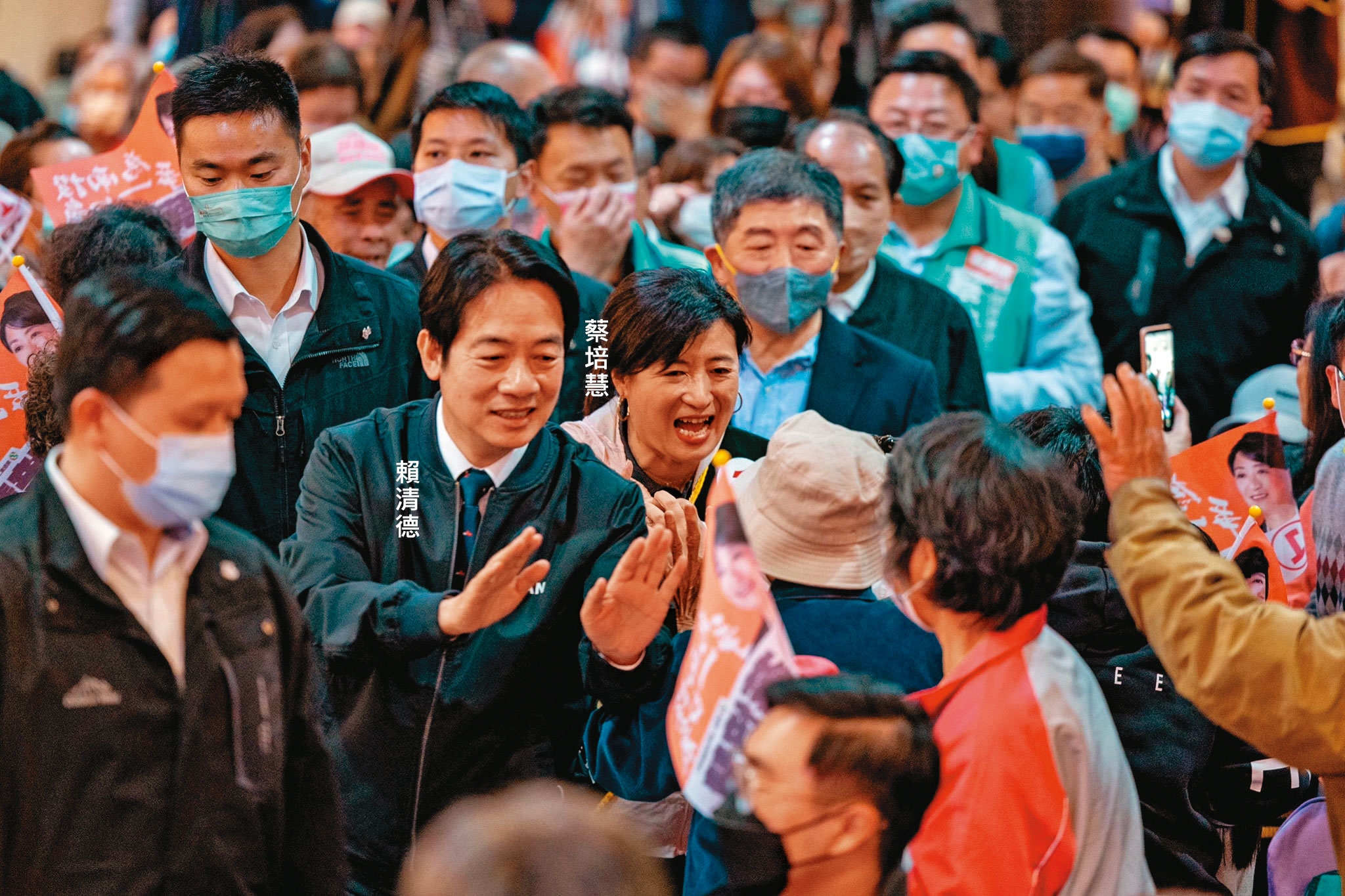 賴清德近日赴南投替黨籍立委補選候選人蔡培慧輔選；補選後他將展開一系列與青年對話的行動。（翻攝賴清德臉書）