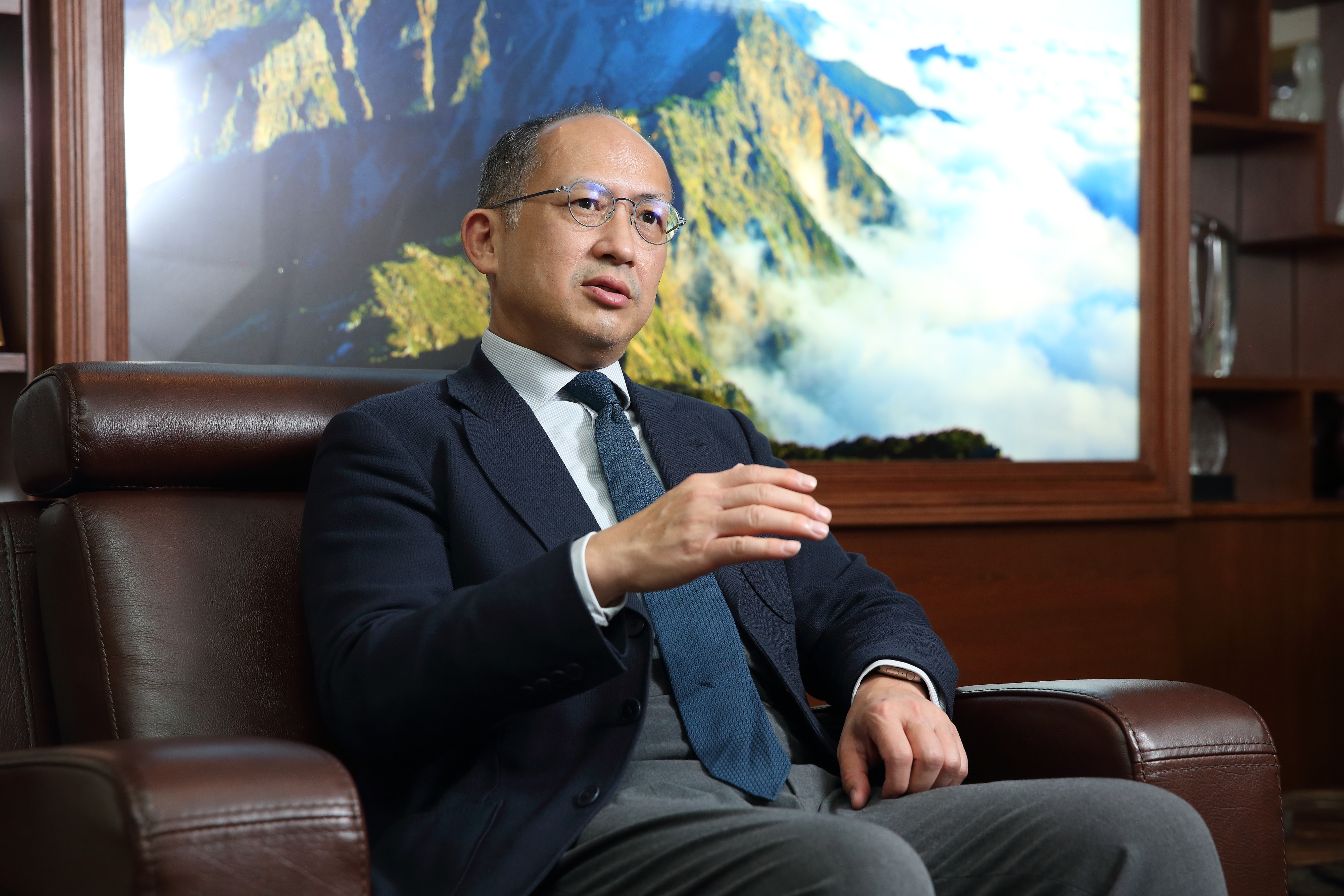 陳冠舟親上火線受訪，強調國票金董事會有必要重新改組。