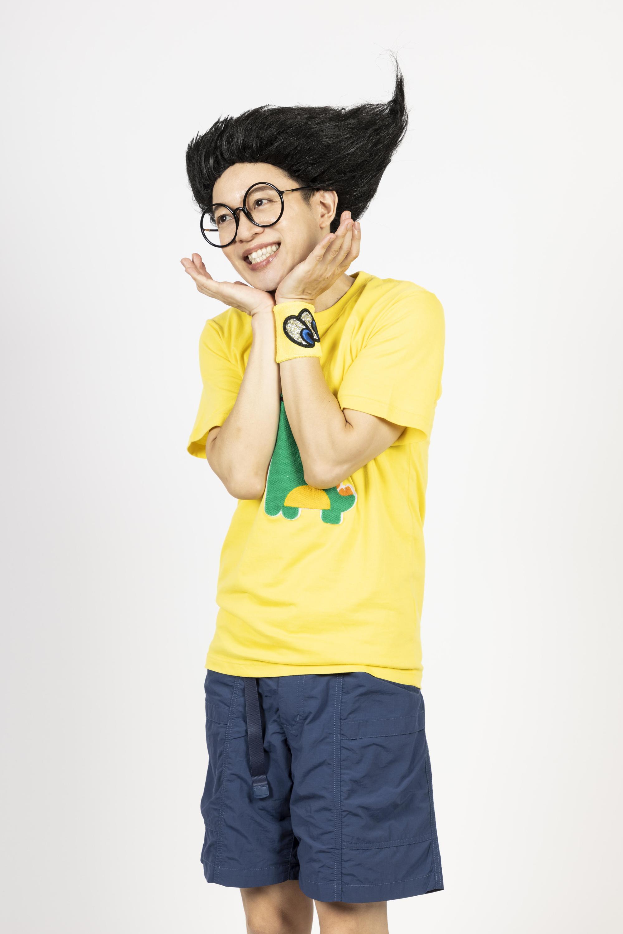 在音樂劇《阿甯咕又闖禍了YA~》中 李培松飾演「阿甯咕」。(夢田影像提供)