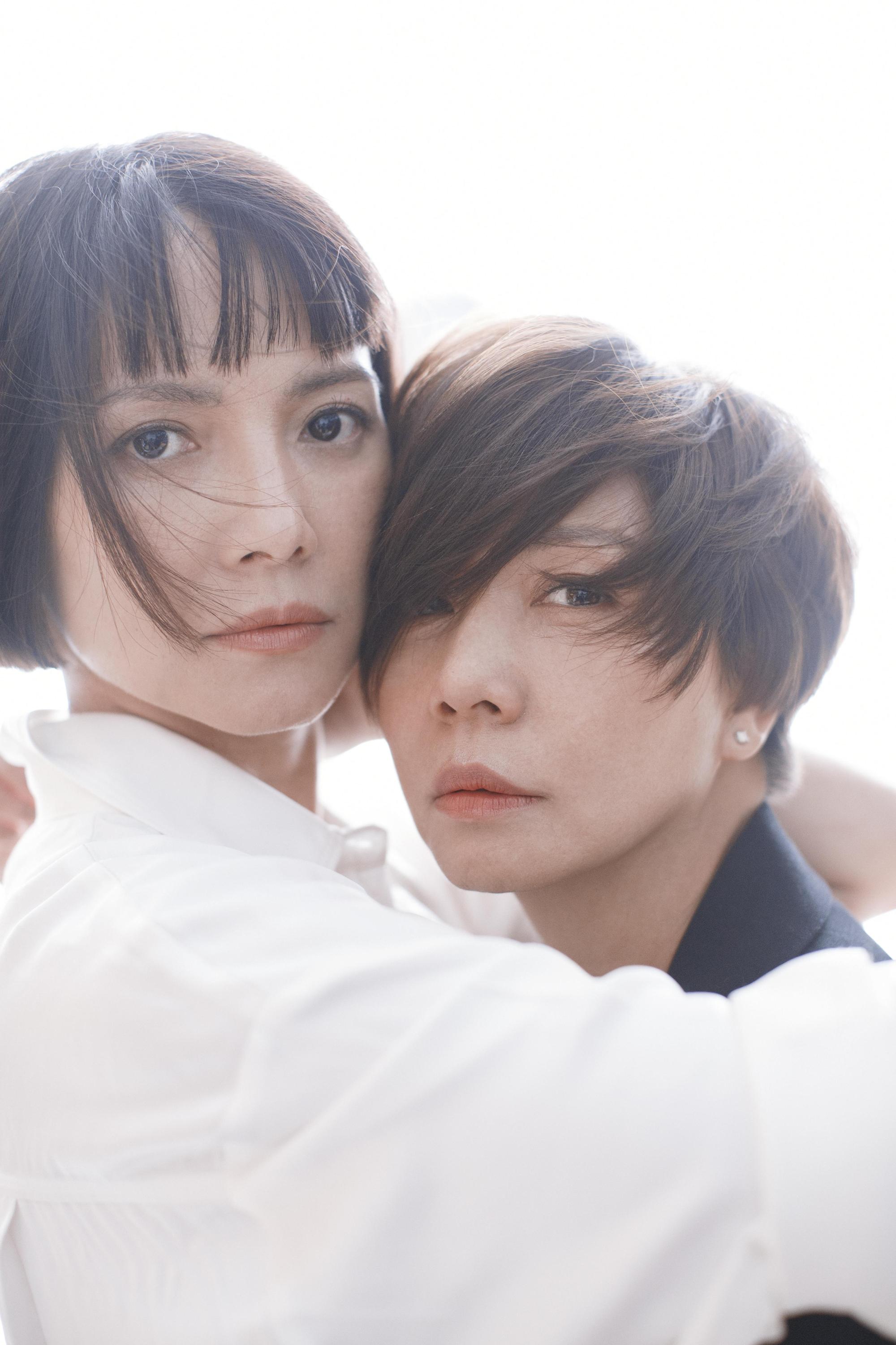 睽違20年重返滾石，李心潔發新單曲〈小黃花〉緊張又興奮。（滾石唱片提供）