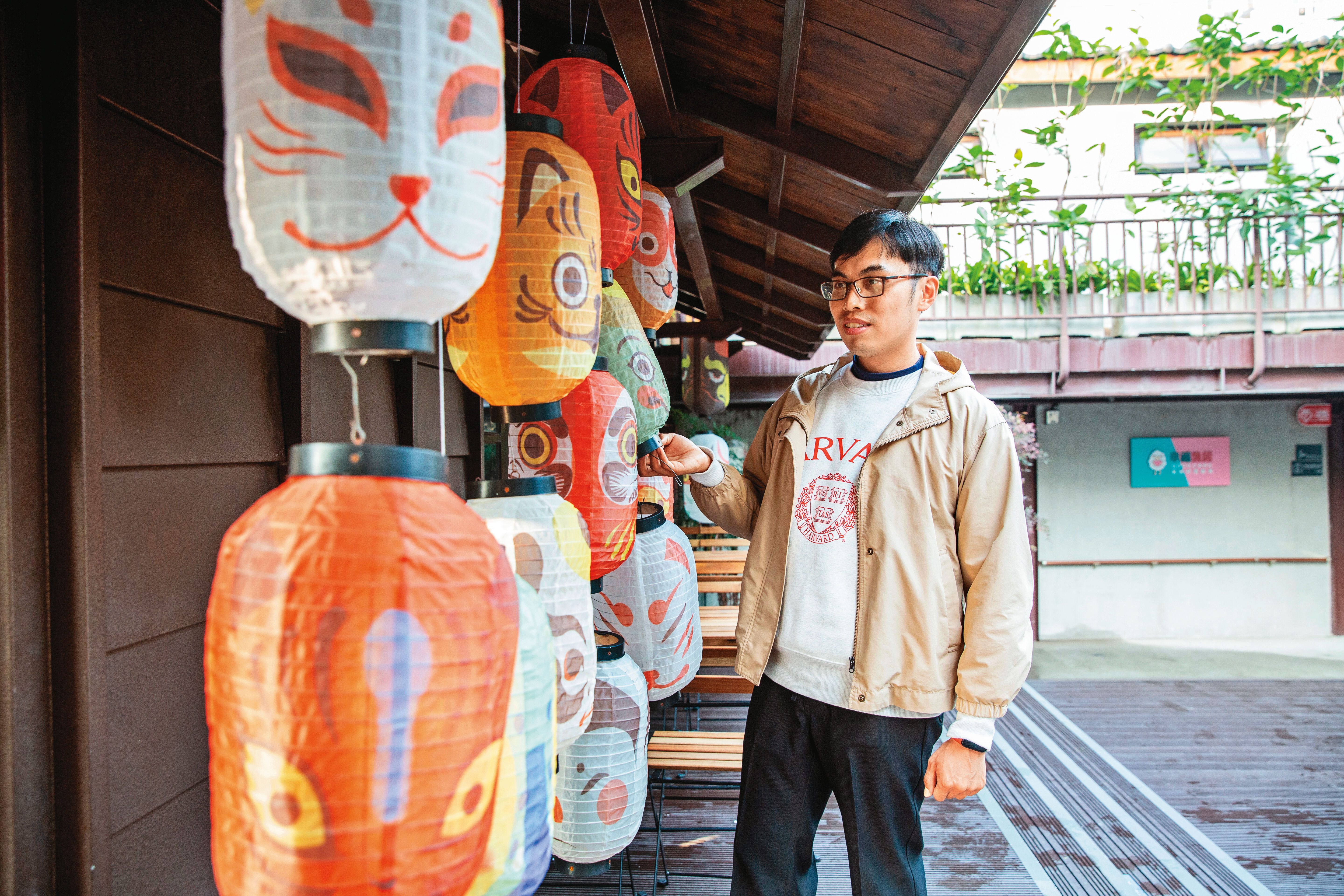 走在台北市區的日式建築群，鄭詩翰笑說，彷彿重溫日前旅遊的舒適氛圍。