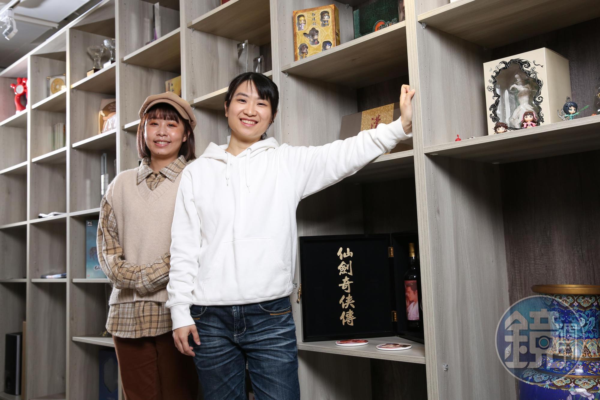 陳佳瑜(右)與鄭心亞(左)是「元宇宙大宇樂園」項目的共同負責人。