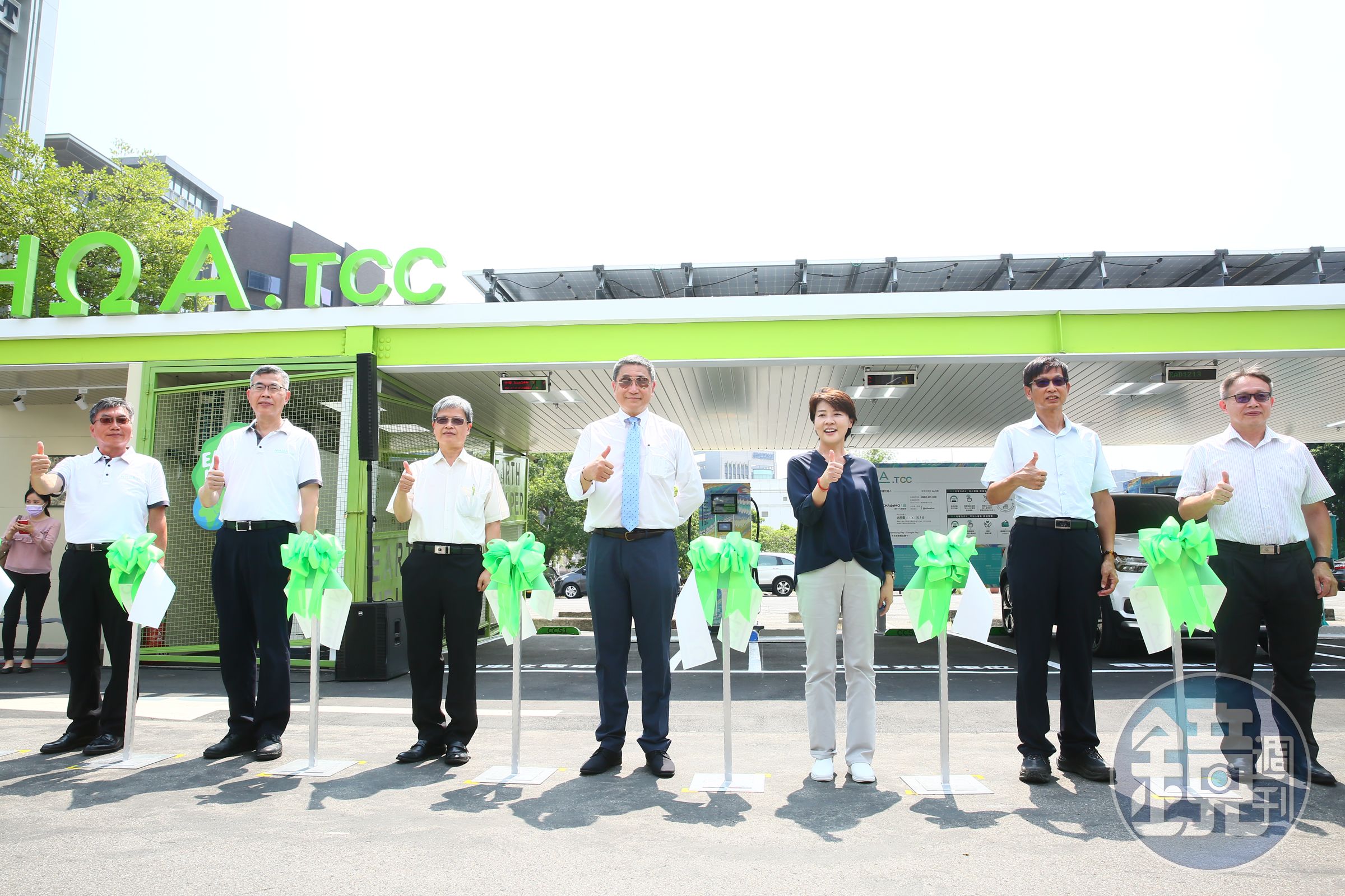 台泥近年朝綠能轉型,業務擴及智慧電網、電動車快充裝置等領域。