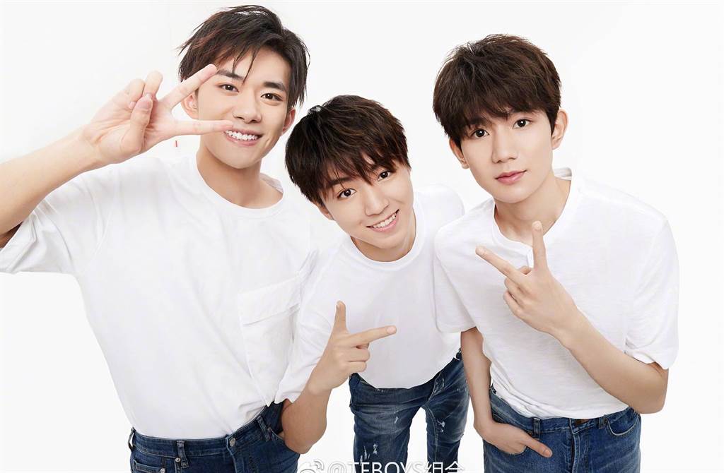 TFBOYS易烊千璽(左起)、王俊凱和王源一出道就席捲大陸偶像市場。(翻攝自TFBOYS微博)